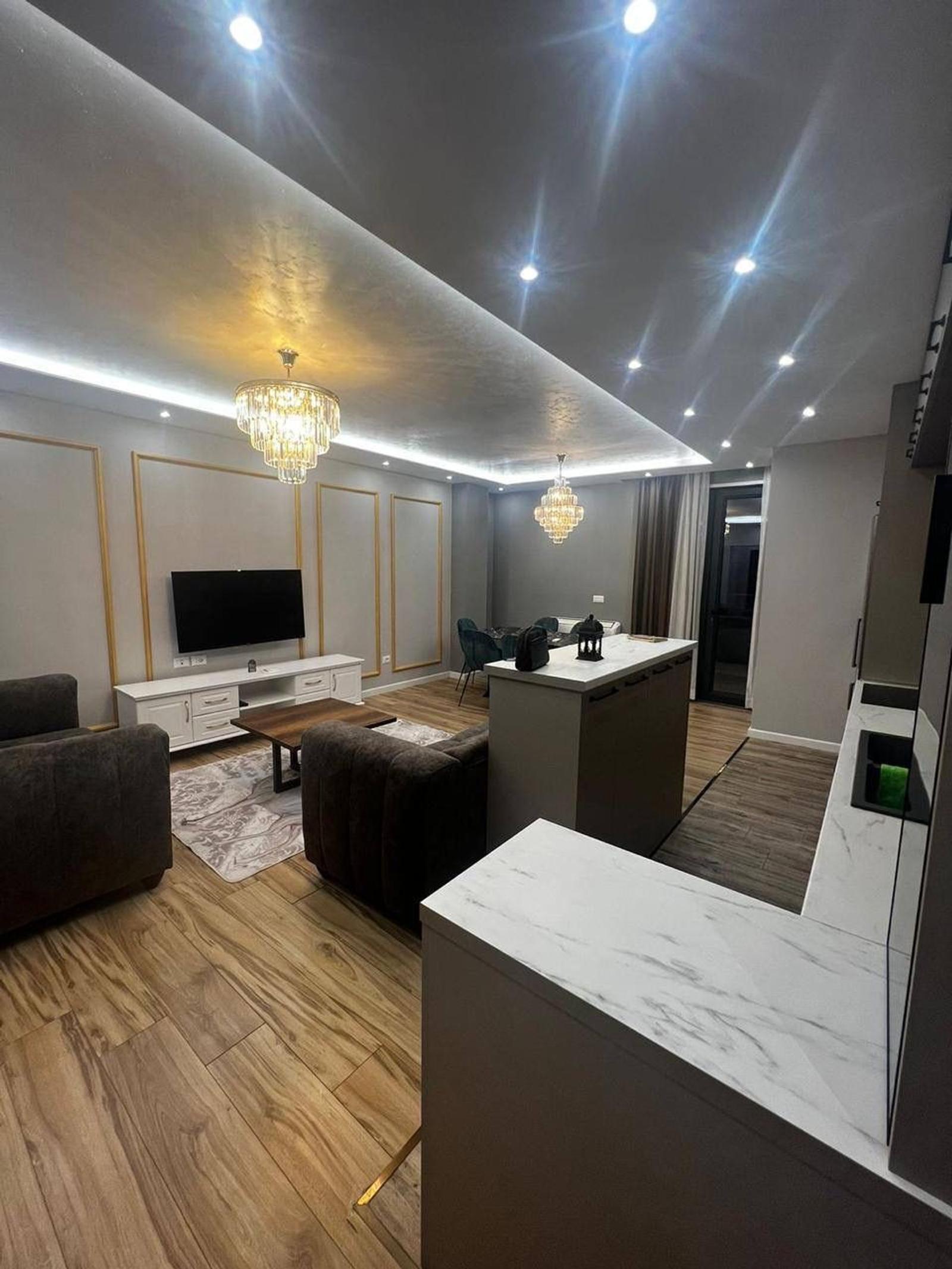 Appartamento 2+1, in vendita, Centro città, Durazzo, 132 m² — foto 1 di 18
