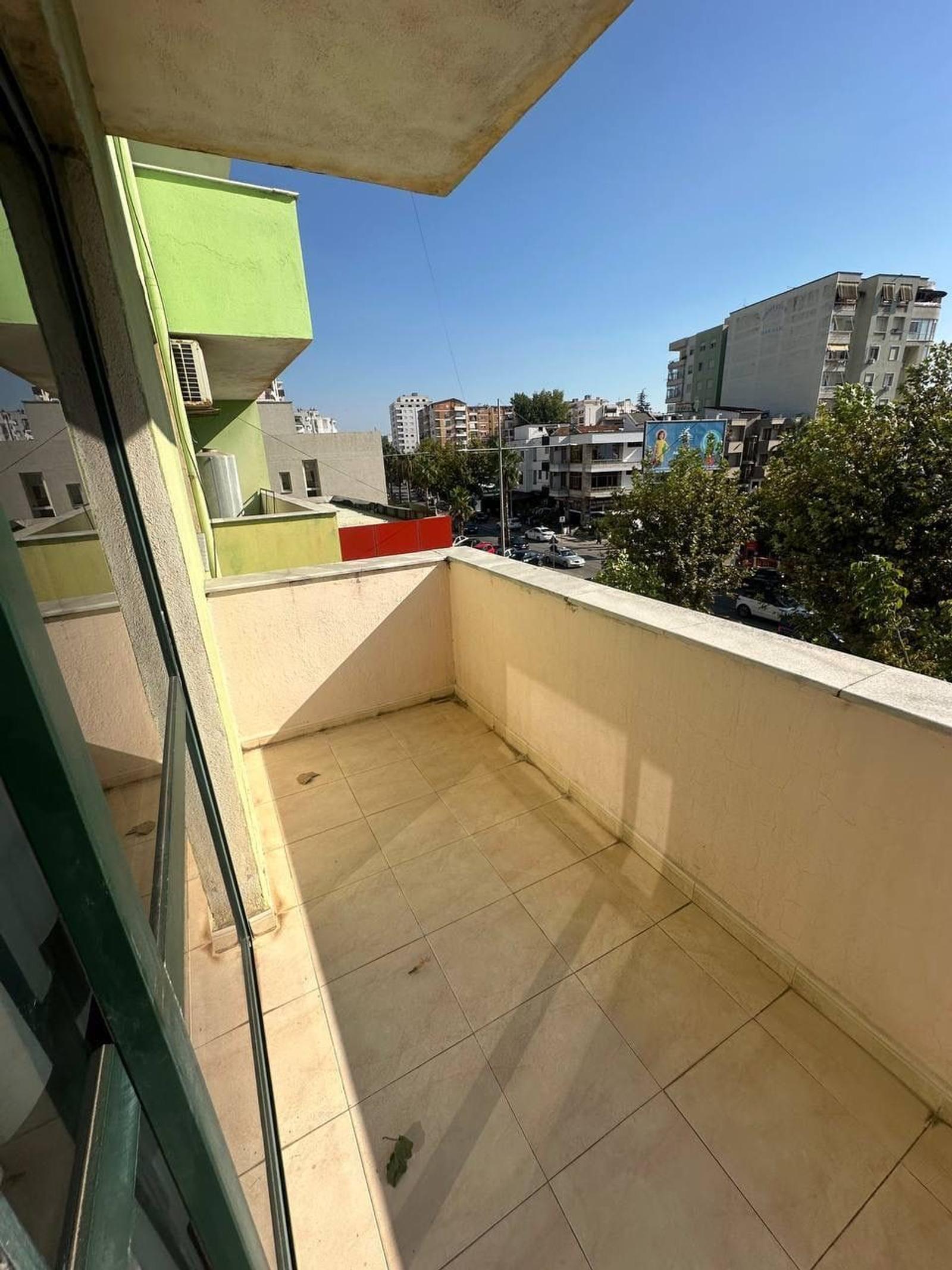 Wohnung 3+1 zum Kauf in Plazh, Durrës, 120 m² — Foto 9 von 17