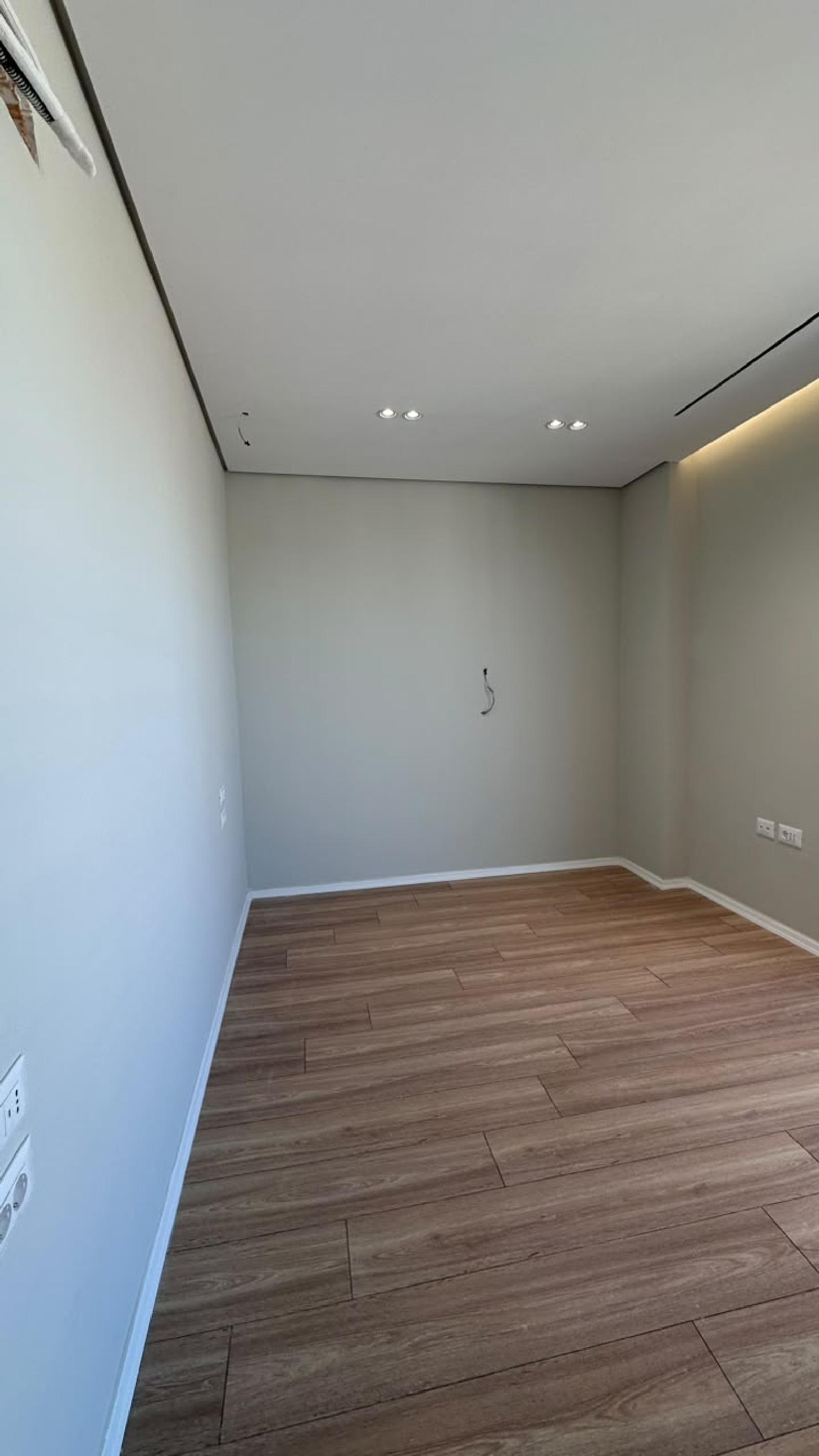 2+1 apartment for sale in City Center, Durres, 94 m² — photo 2 of 9