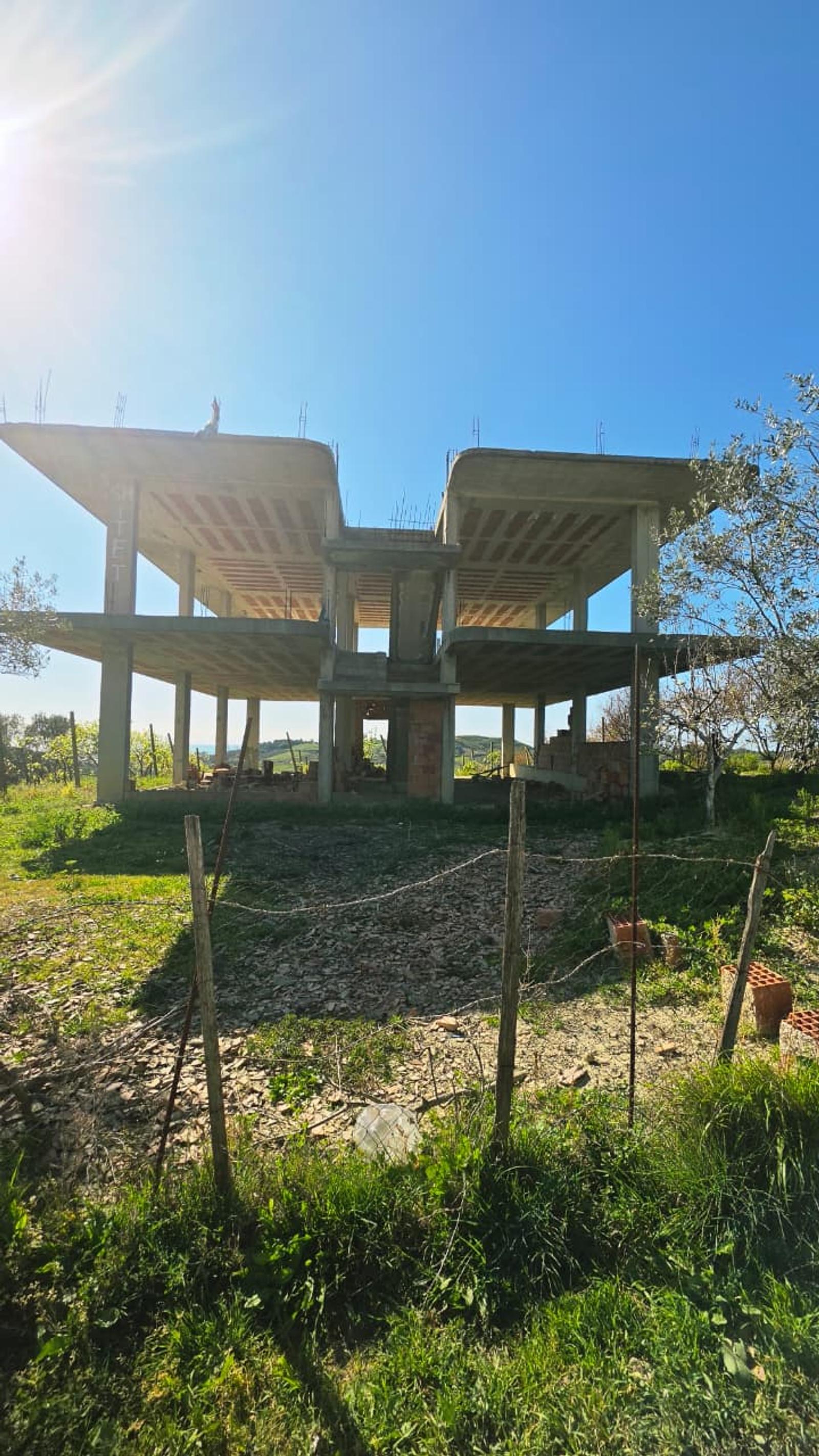Gewerbefläche zum Kauf in Golem, Durrës, 240 m² — Foto 9 von 25