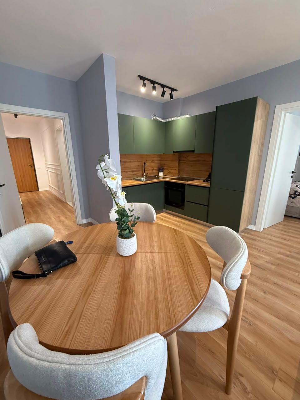 Shitet Apartament 1+1 | Plazh, Durrës
