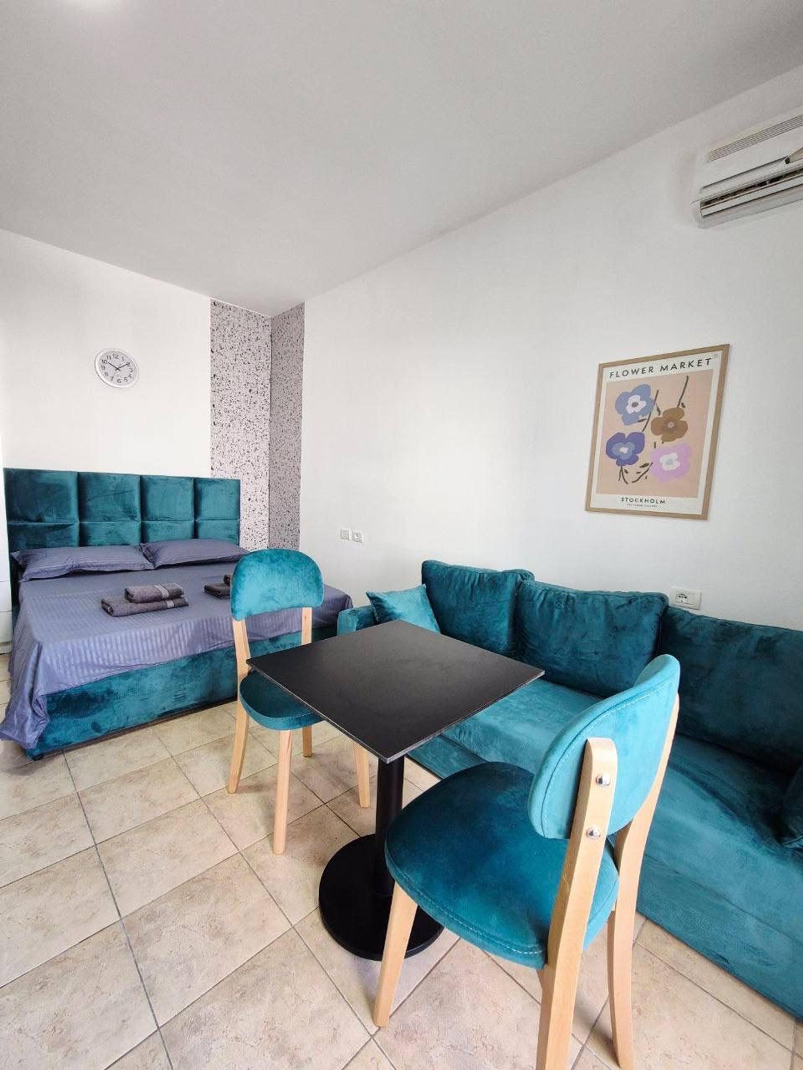 Studio for sale in Plazh, Durres, 28 m² — photo 7 of 11