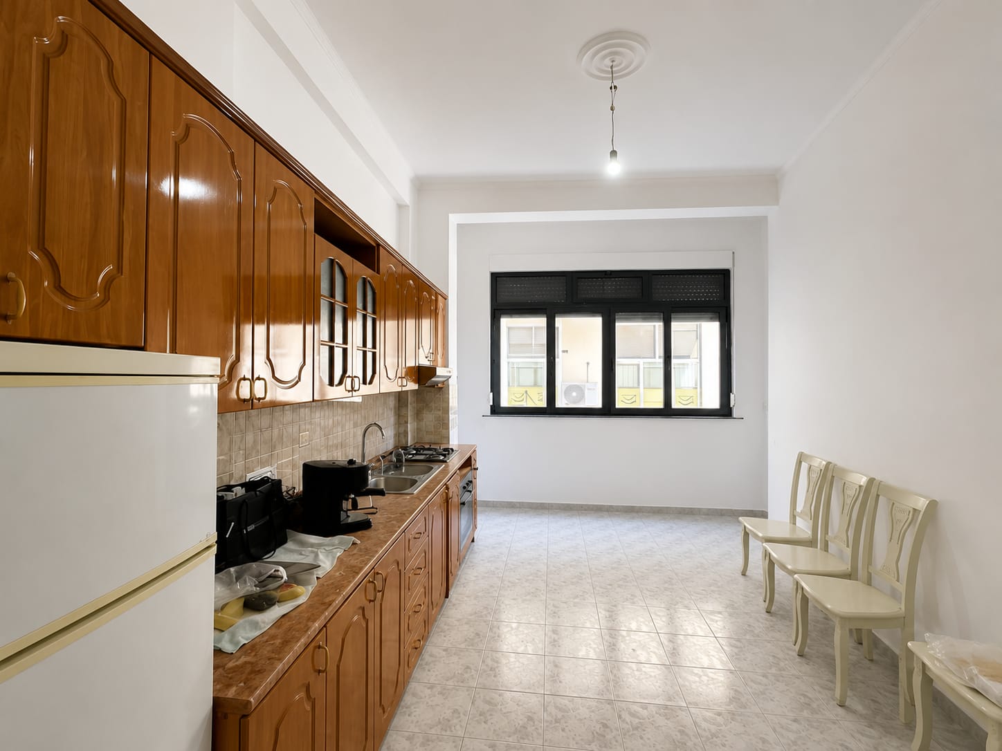 Shitet Apartament 2+1 | Muzeumi, Durrës