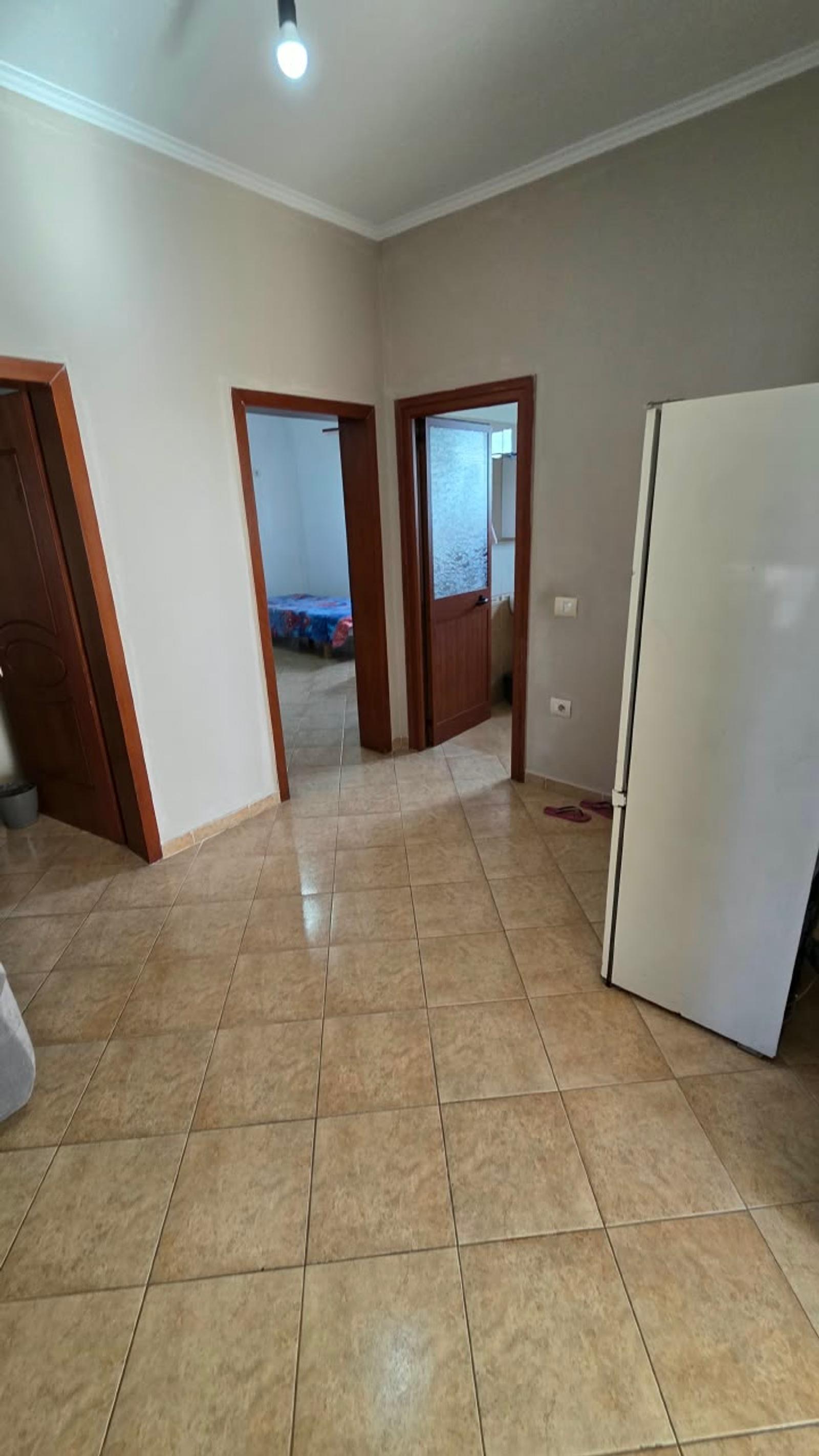 House for sale in City Center, Durres, 380 m² — photo 7 of 13