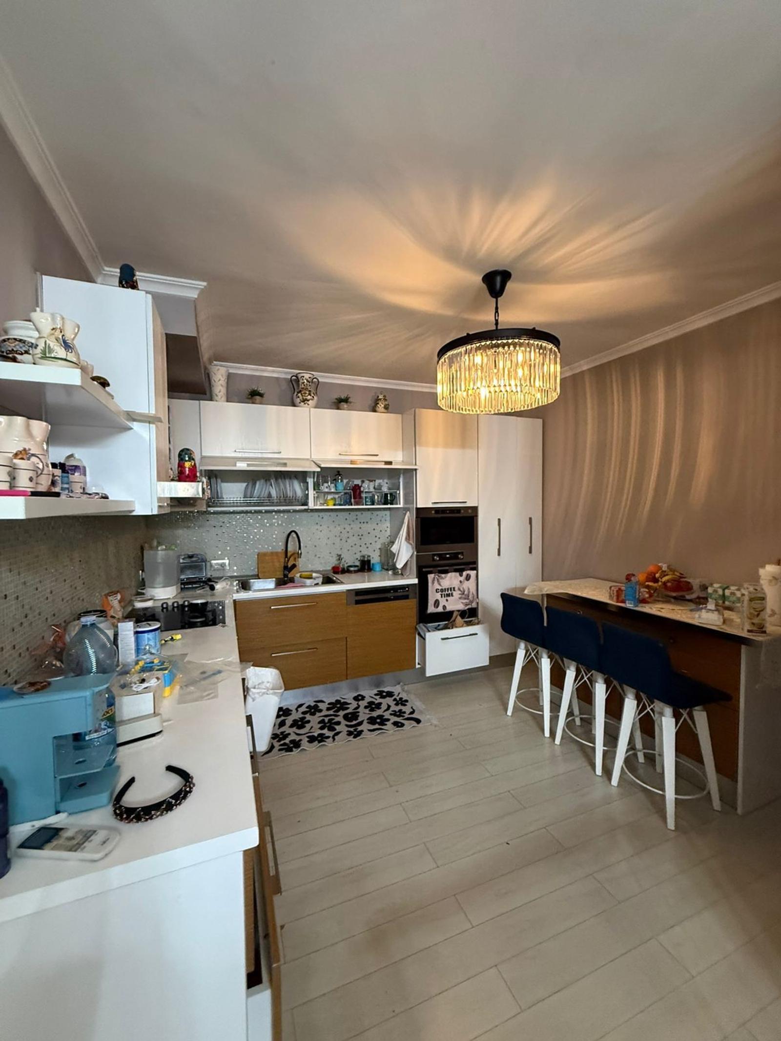 Wohnung 5+1 zum Kauf in Stadtzentrum, Durrës, 220 m² — Foto 13 von 17