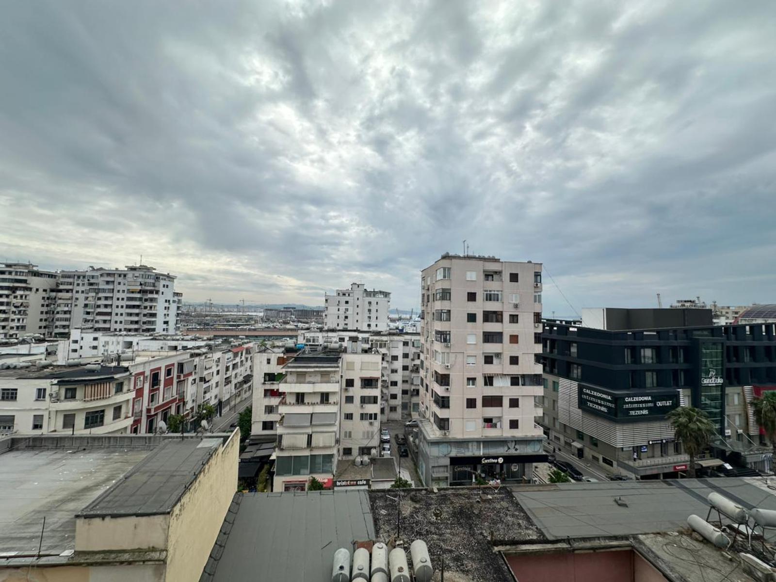 Wohnung 2+1 zum Kauf in Stadtzentrum, Durrës, 130 m², Meerblick — Foto 9 von 12