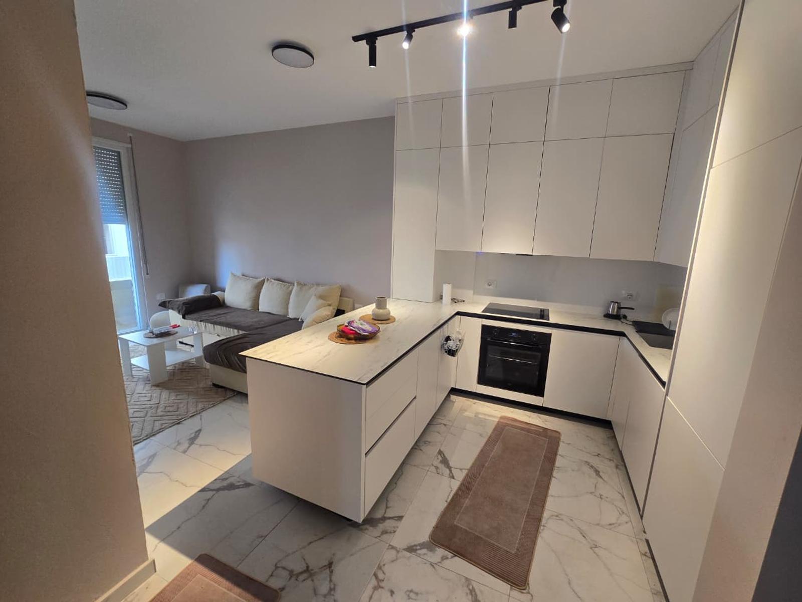 Wohnung 1+1 zum Kauf in Golem, Durrës, 58 m² — Foto 1 von 8