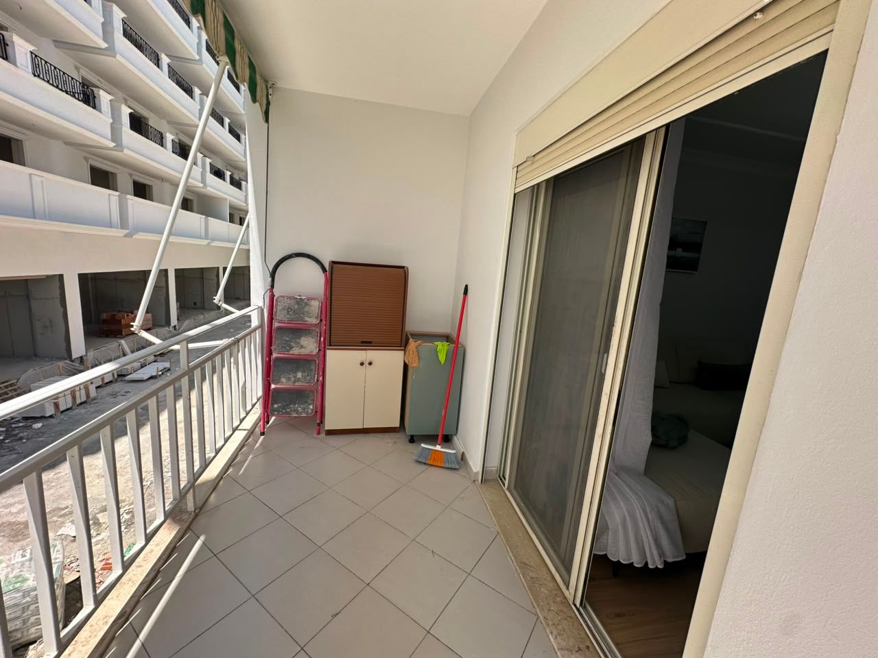 Shitet Apartament 1+1 | Golem, Durrës