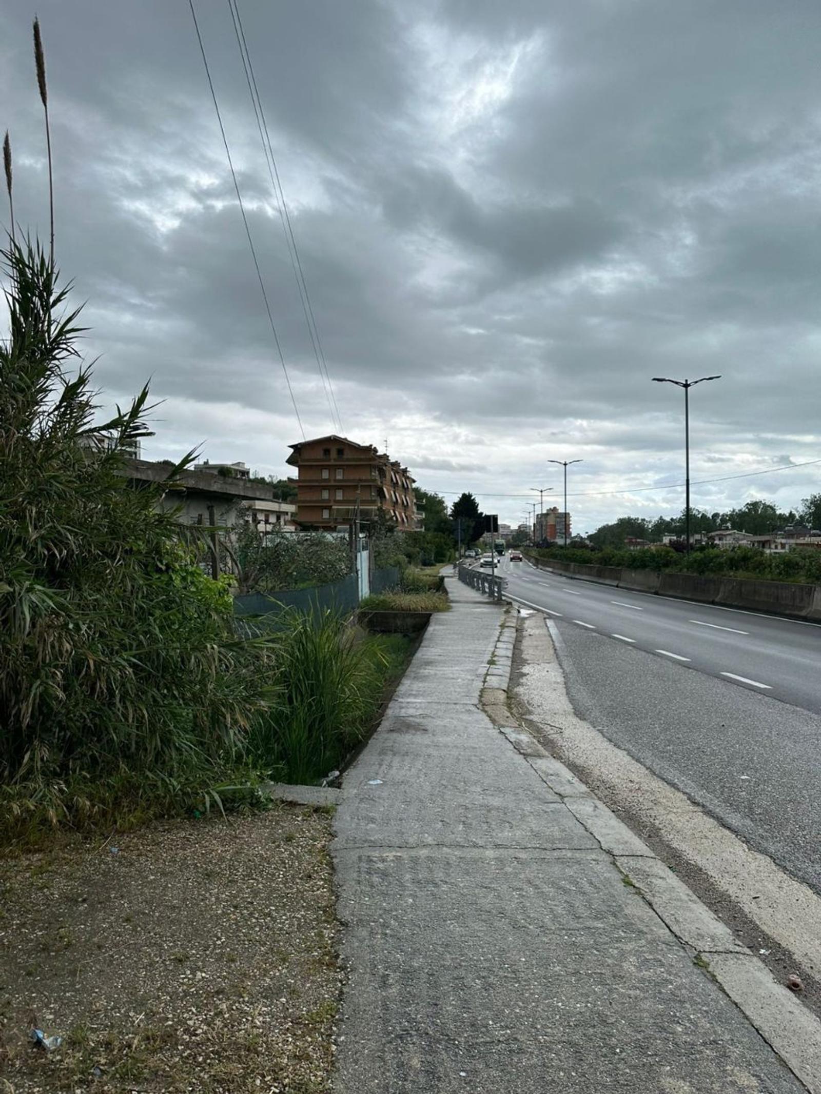 Terreno, in vendita, Arapaj, Durazzo, 1000 m² — foto 1 di 3