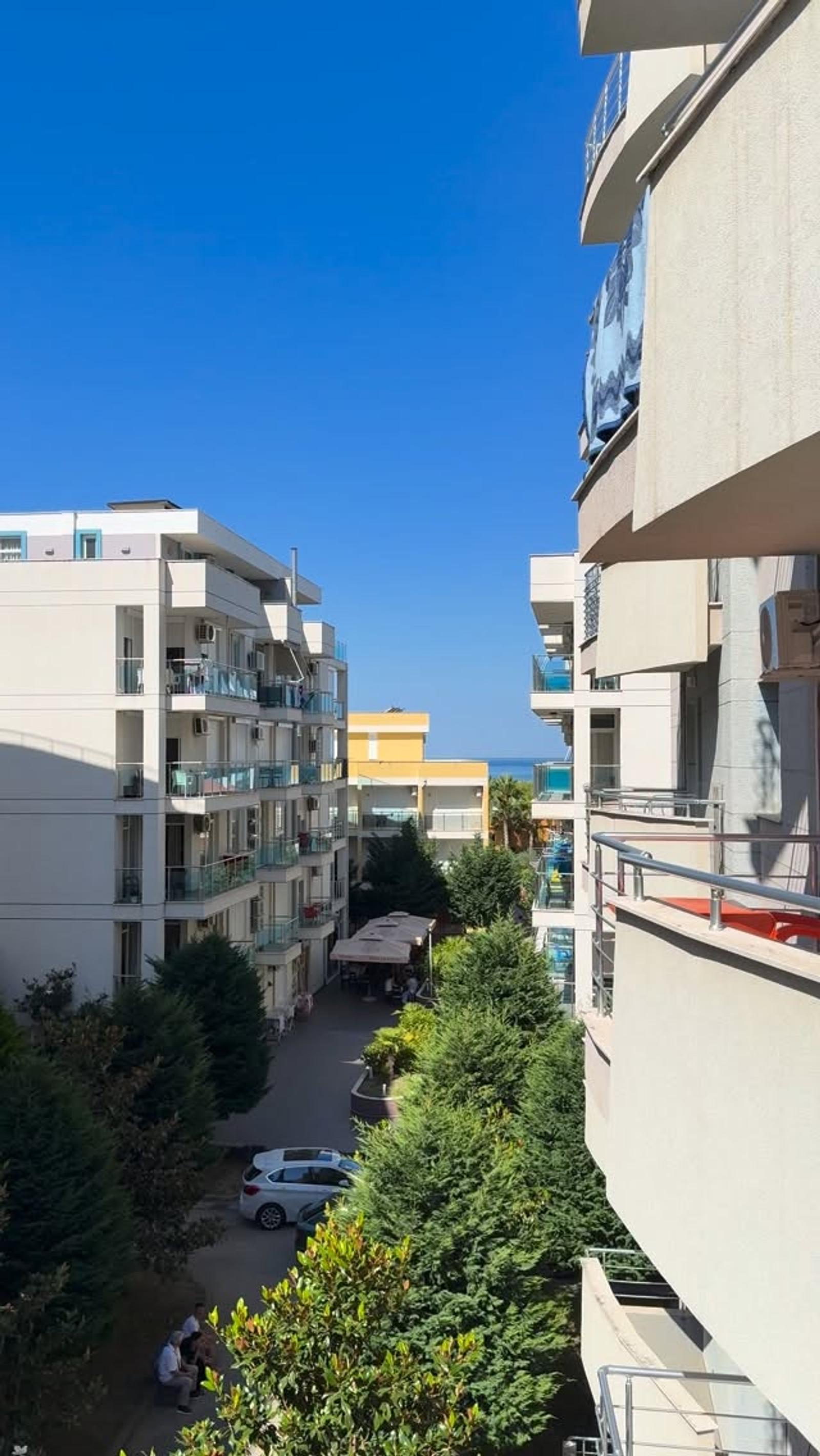 Apartment 1+1, 65 m², near Hotel Willson, Shëngjin, City Center