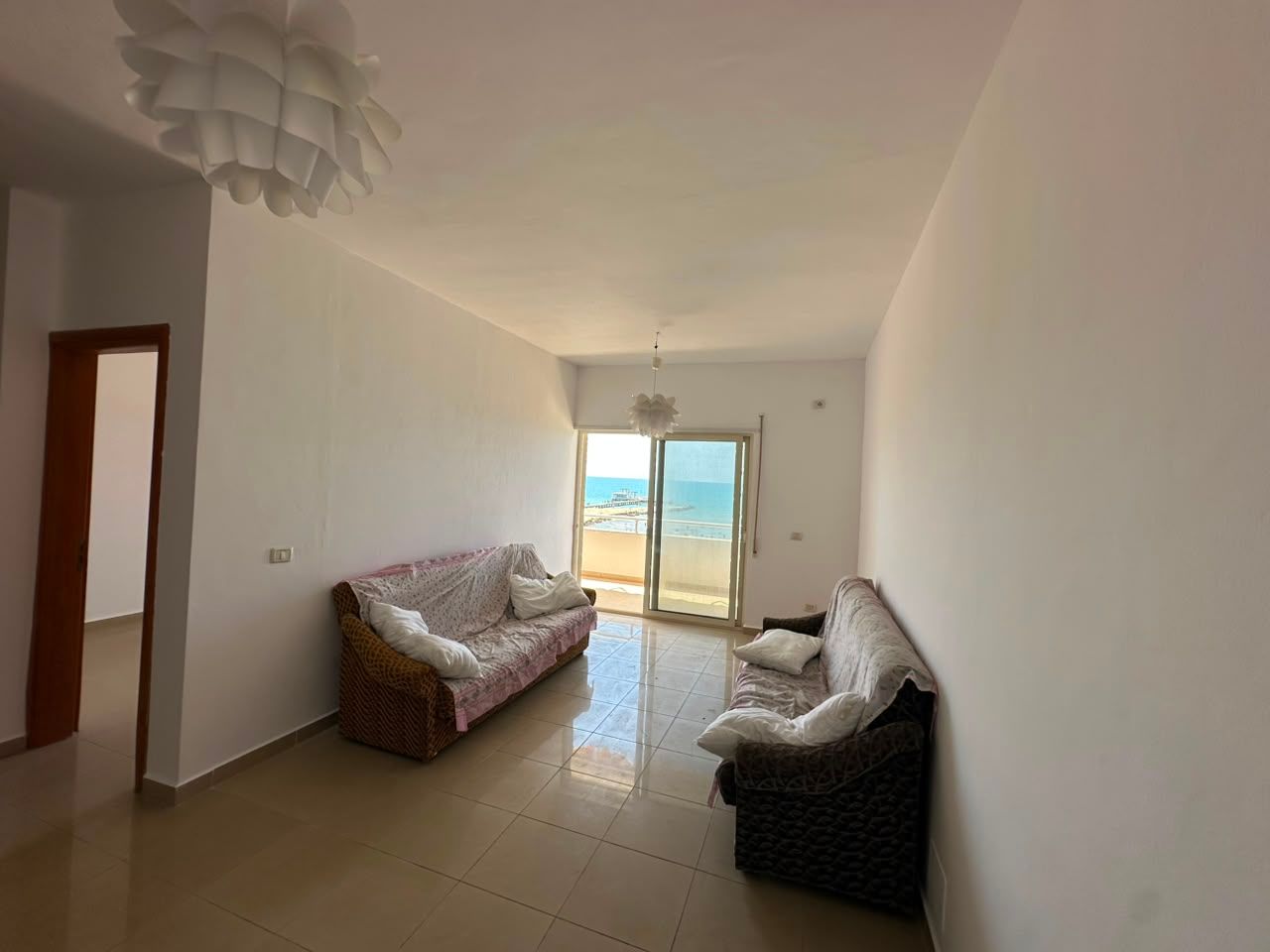 Shitet Apartament 1+1 | Pamje Deti | Vijë e Parë | Plazh, Durrës