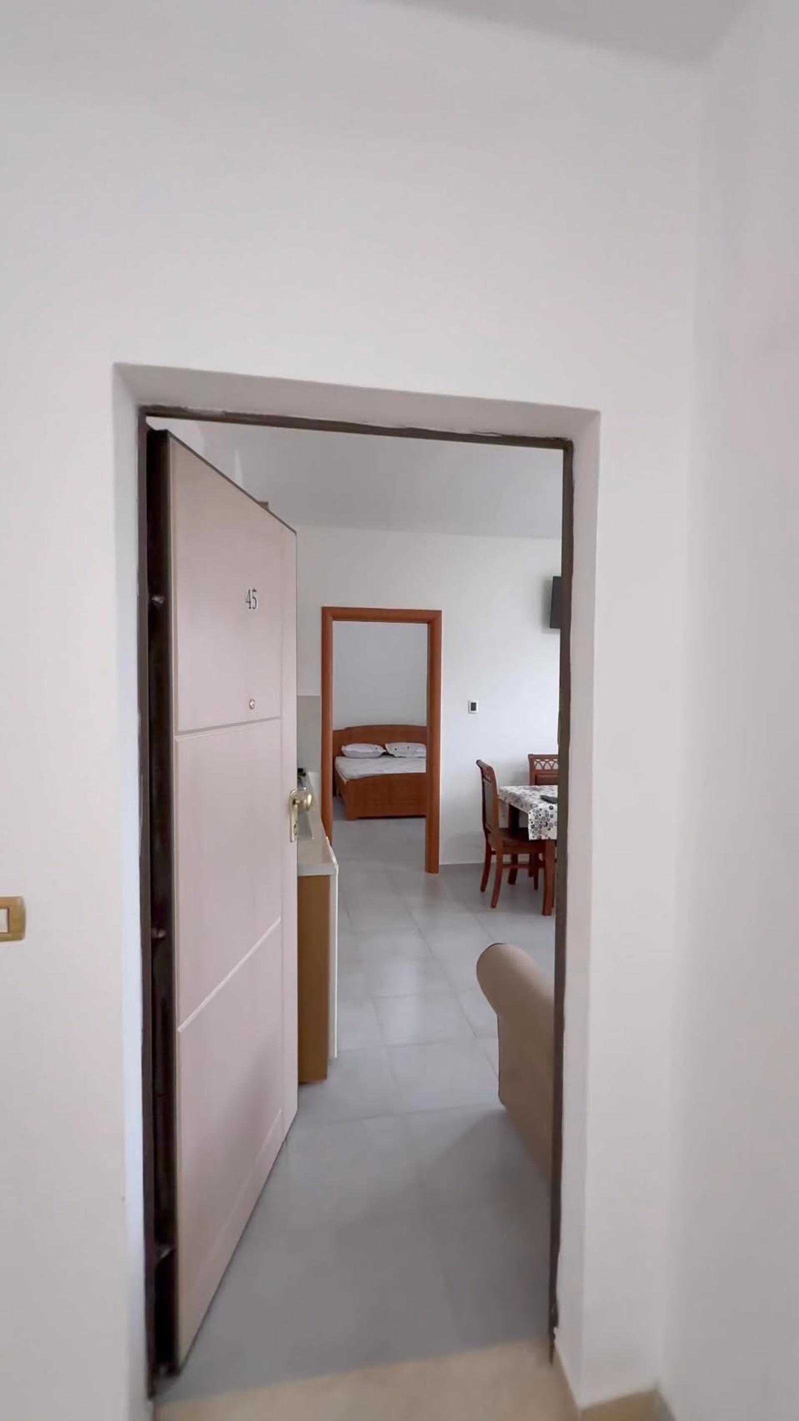 Apartment 1+1, 73 m², Shëngjin, City Center