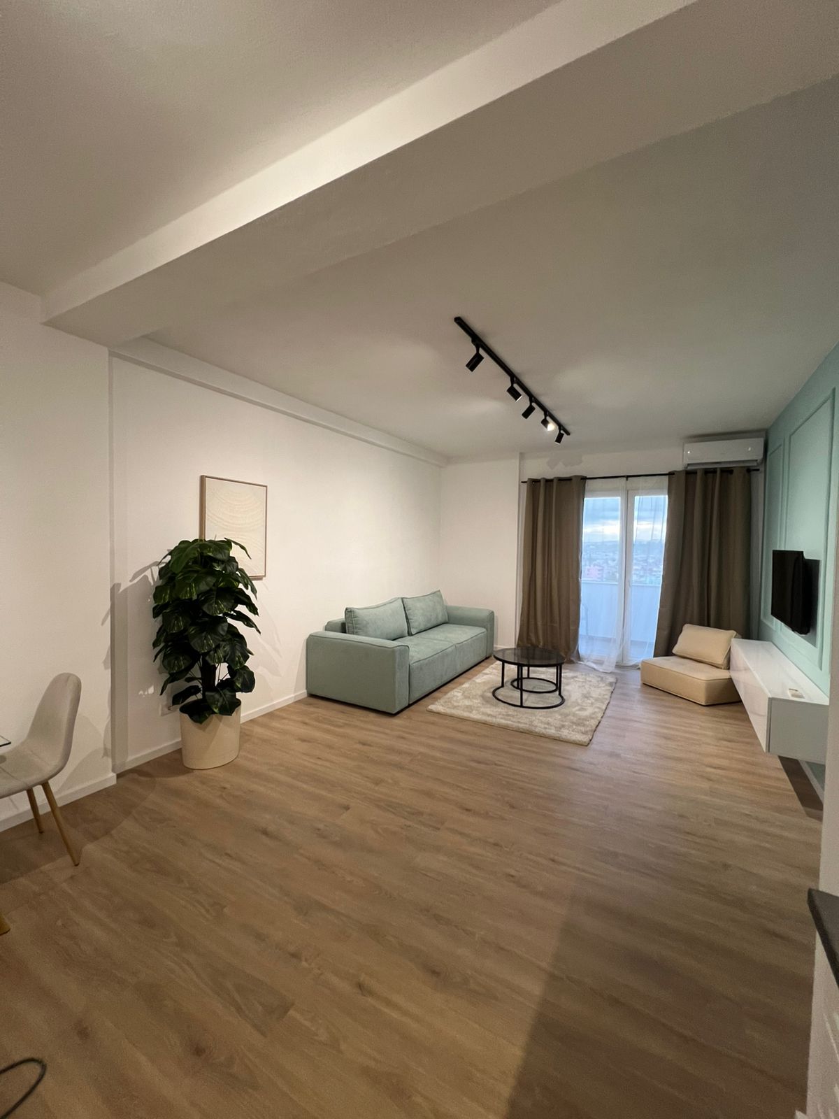 Shitet Apartament 1+1 | Plazh Iliria, Durrës
