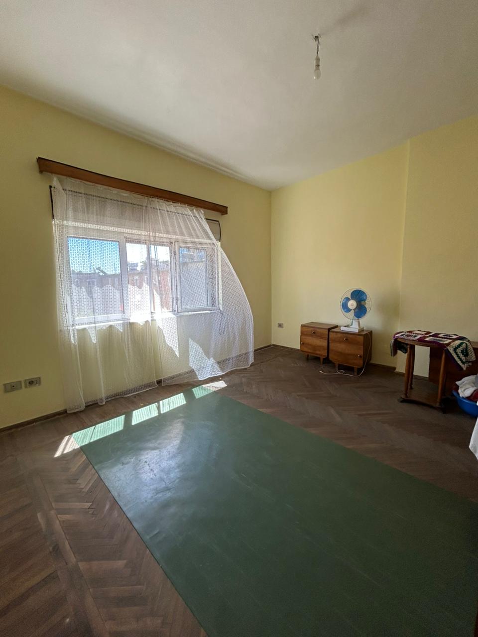 Shitet Apartament 2+1 | Ish Rajoni i Policisë, Durrës