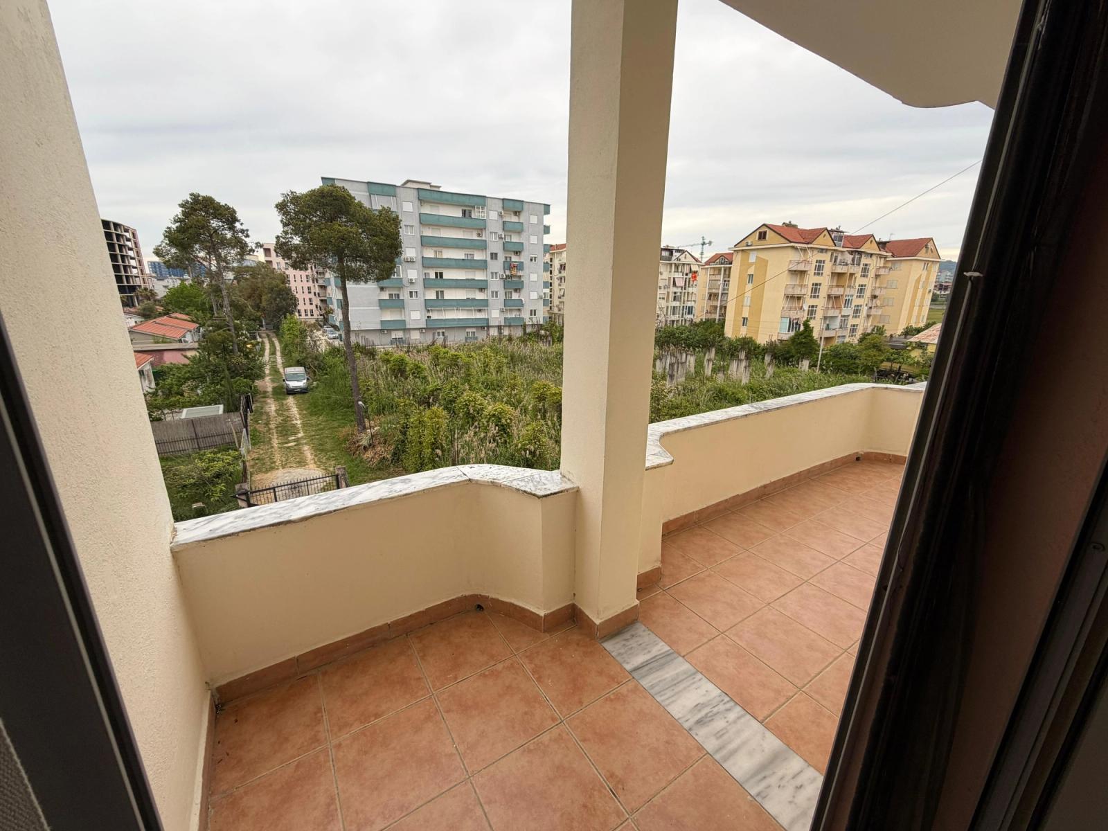 Wohnung 2+1 zum Kauf in Mali i Robit, Durrës, 95 m², nah am Meer — Foto 2 von 17