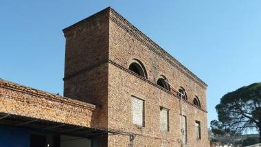 Brick hall of the former textile plant, Kombinat — JoraK
