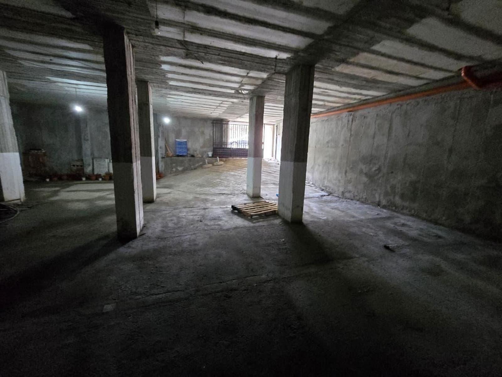 Gewerbefläche zum Kauf in Plazh, Durrës, 1264 m² — Foto 2 von 24