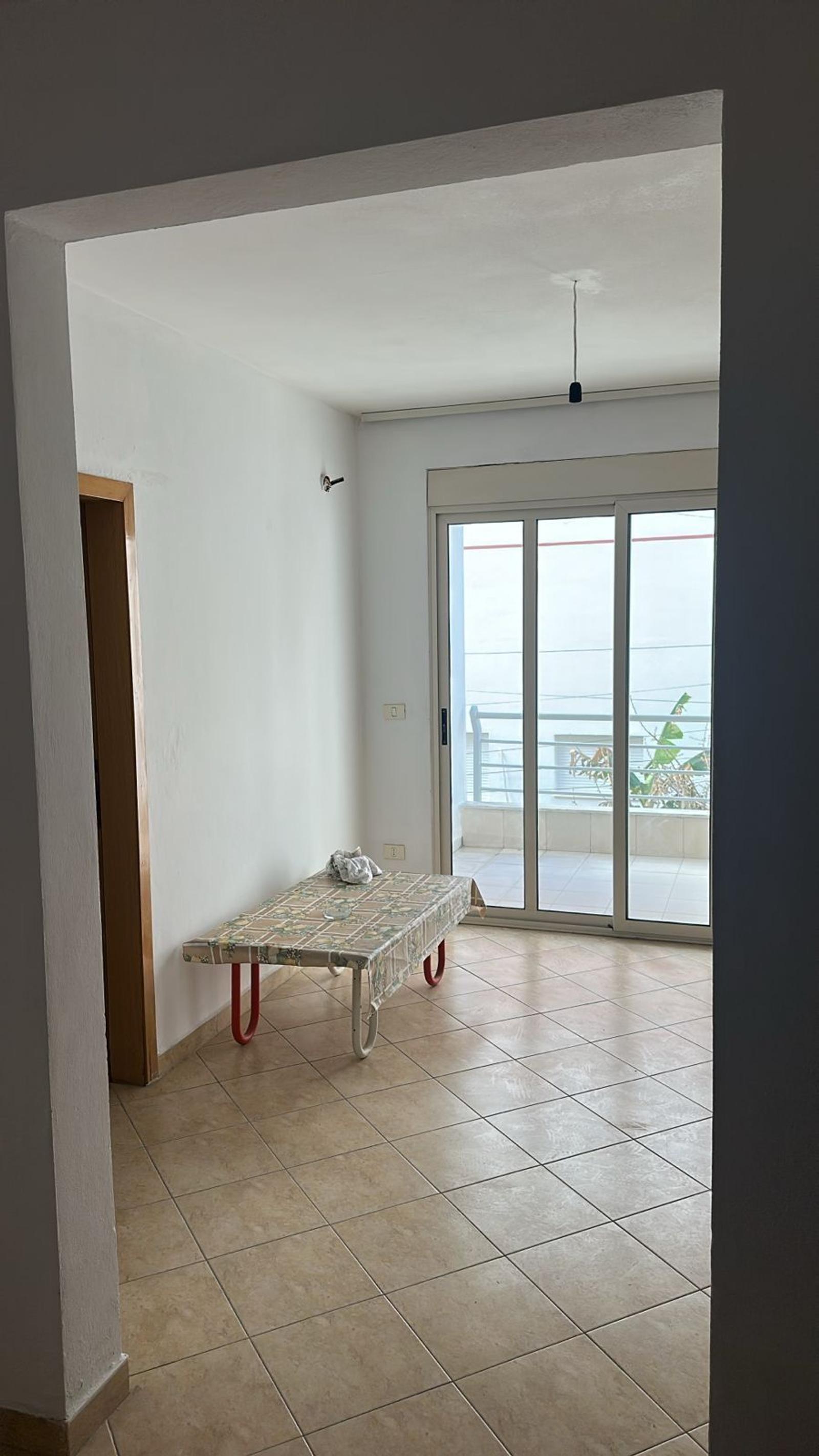 Wohnung 1+1 zum Kauf in Golem, Durrës, 76 m² — Foto 1 von 6