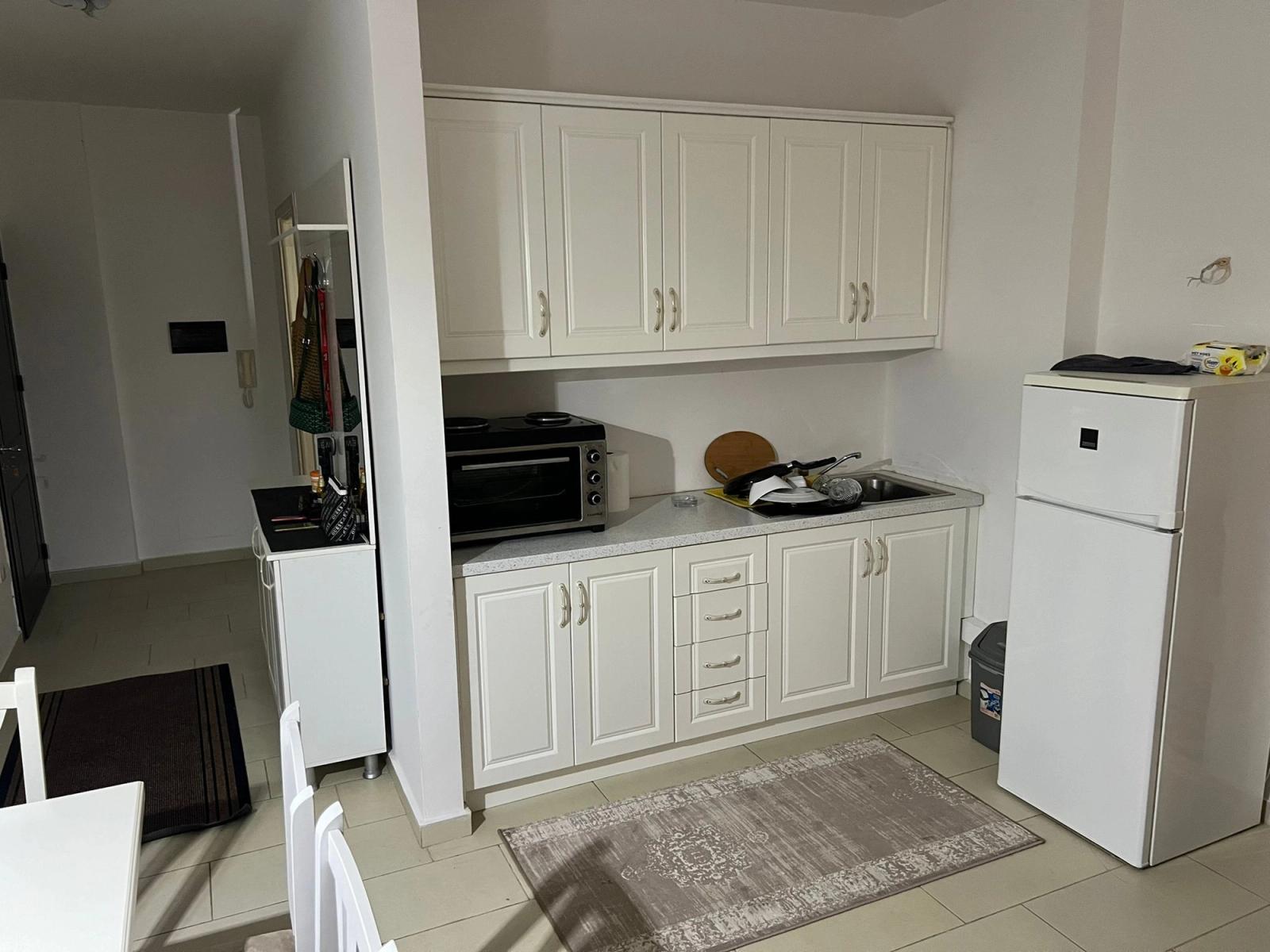 1+1 с балконом, Саранда, 70 м²