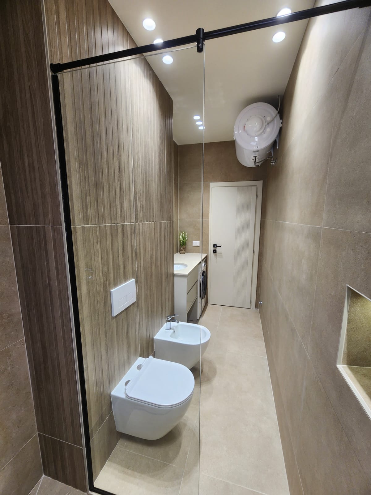 Shitet Apartament 1+1 | Pranë SPAR, Plazh, Durrës