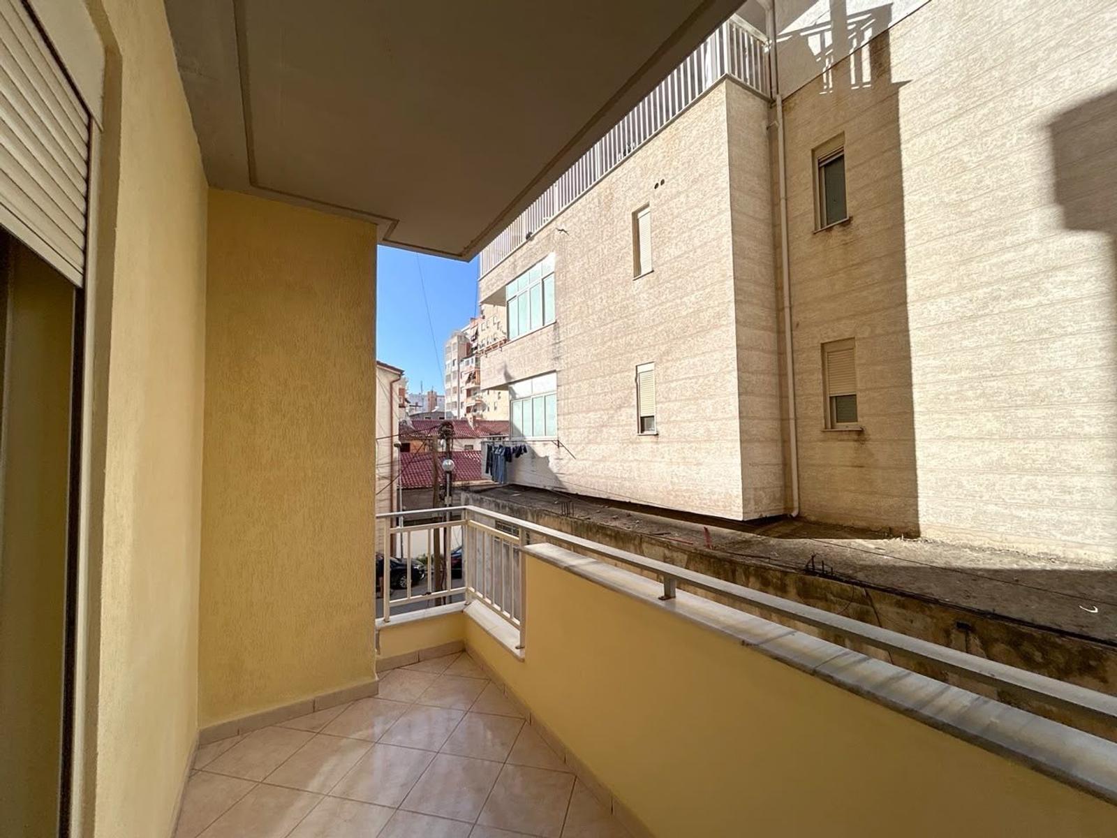 Wohnung 2+1 zum Kauf in Stadtzentrum, Durrës, 120.7 m² — Foto 10 von 28