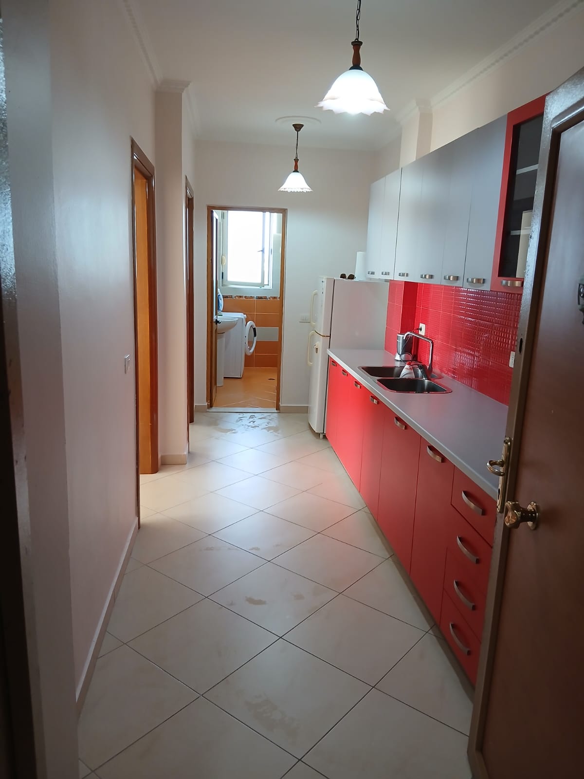 Appartamento 1+1 al sesto piano, Plazh Hekurudha