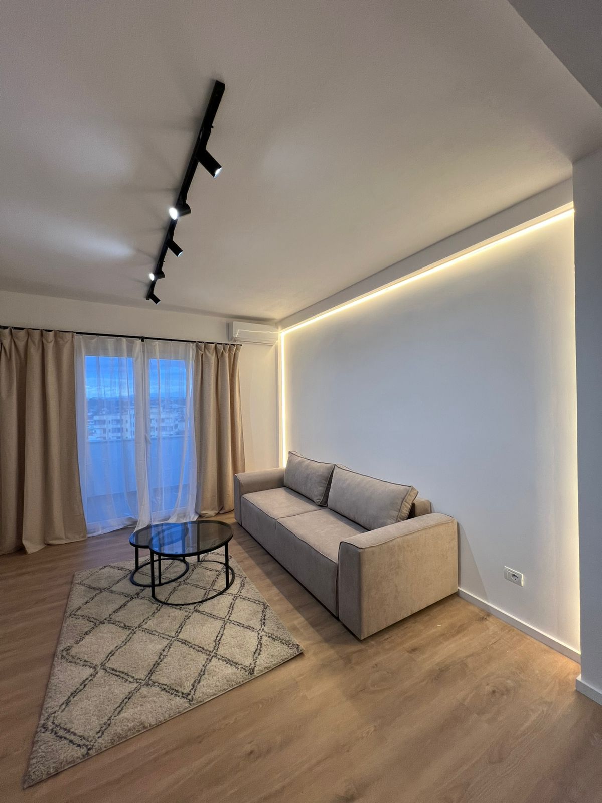 Shitet Apartament 1+1 | Plazh Iliria, Durrës