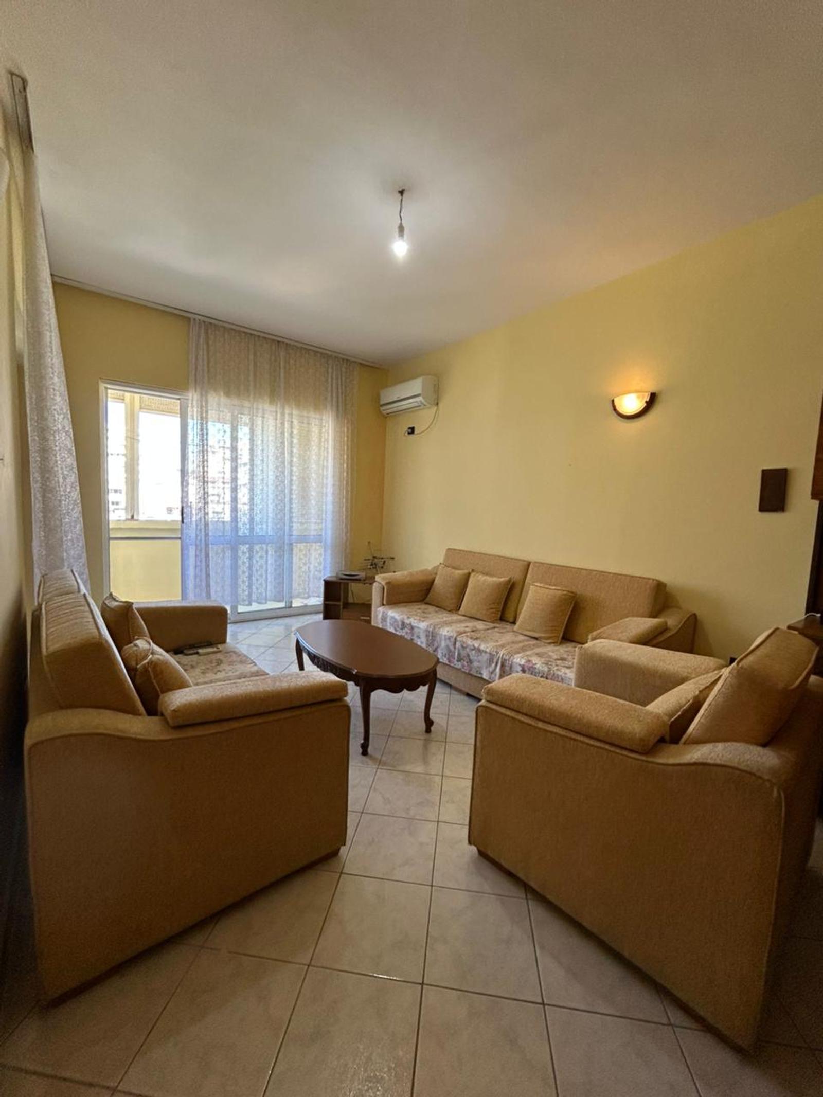 Wohnung 2+1 zum Kauf in Stadtzentrum, Durrës, 75 m² — Foto 3 von 9