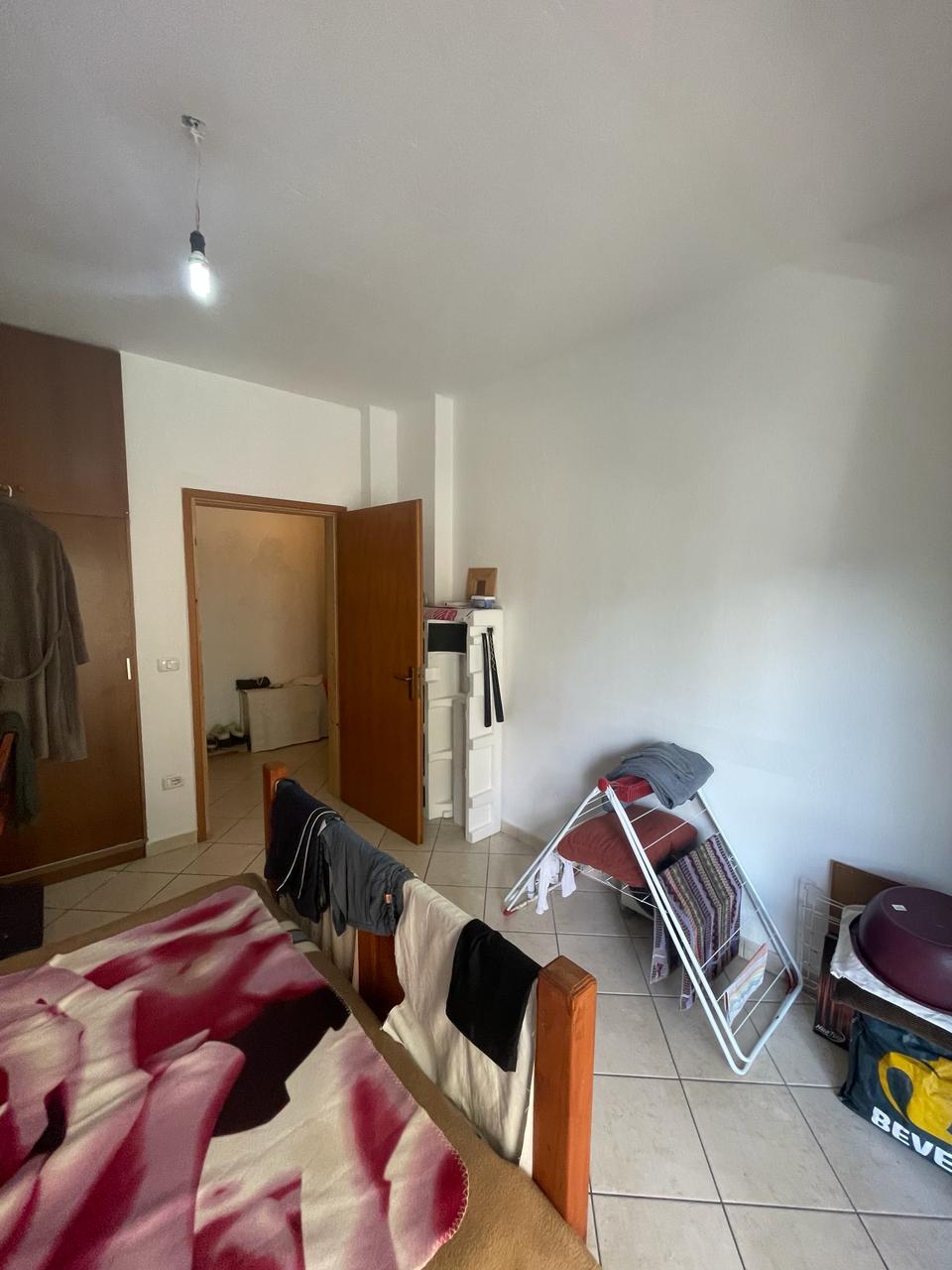 Shitet Apartament 1+1 + Garazh | Shkëmbi i Kavajës, Durrës