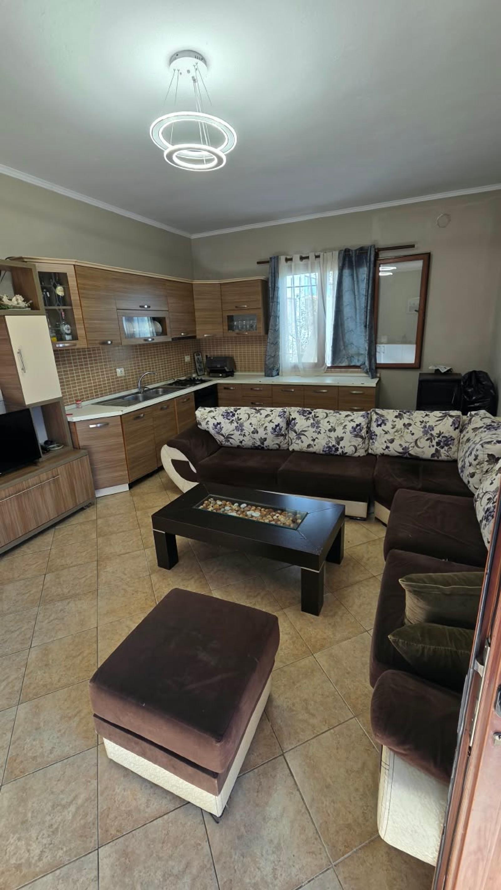 House for sale in City Center, Durres, 380 m² — photo 8 of 13