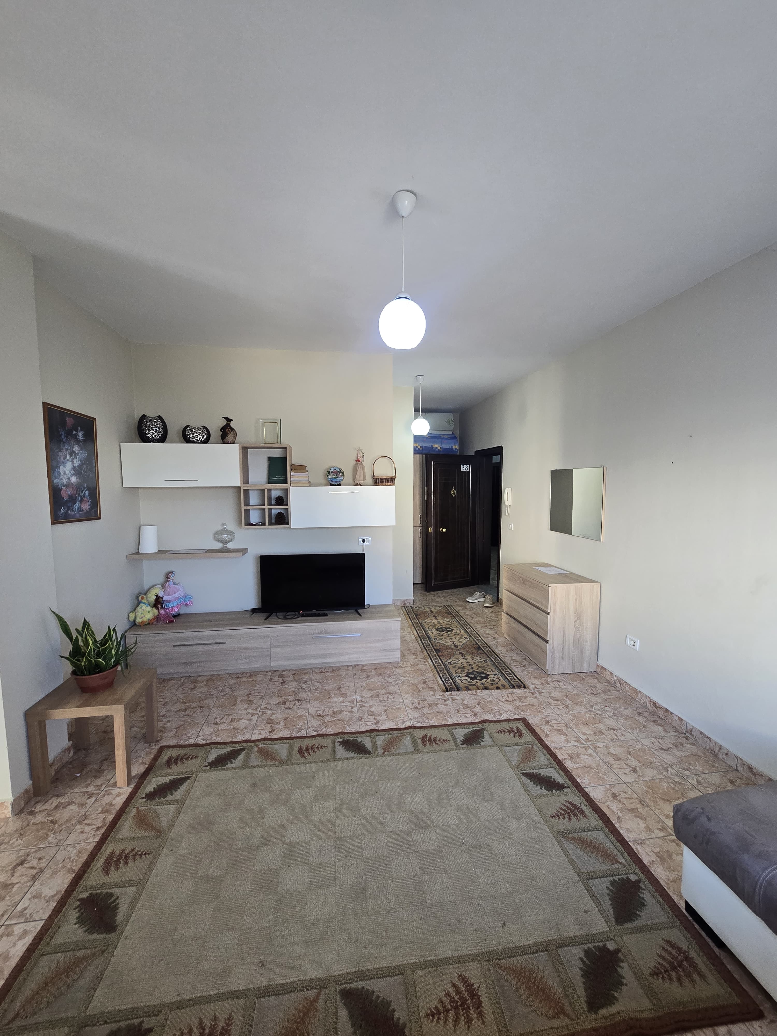 Shitet Apartament 1+1 | Mali i Robit, Durrës