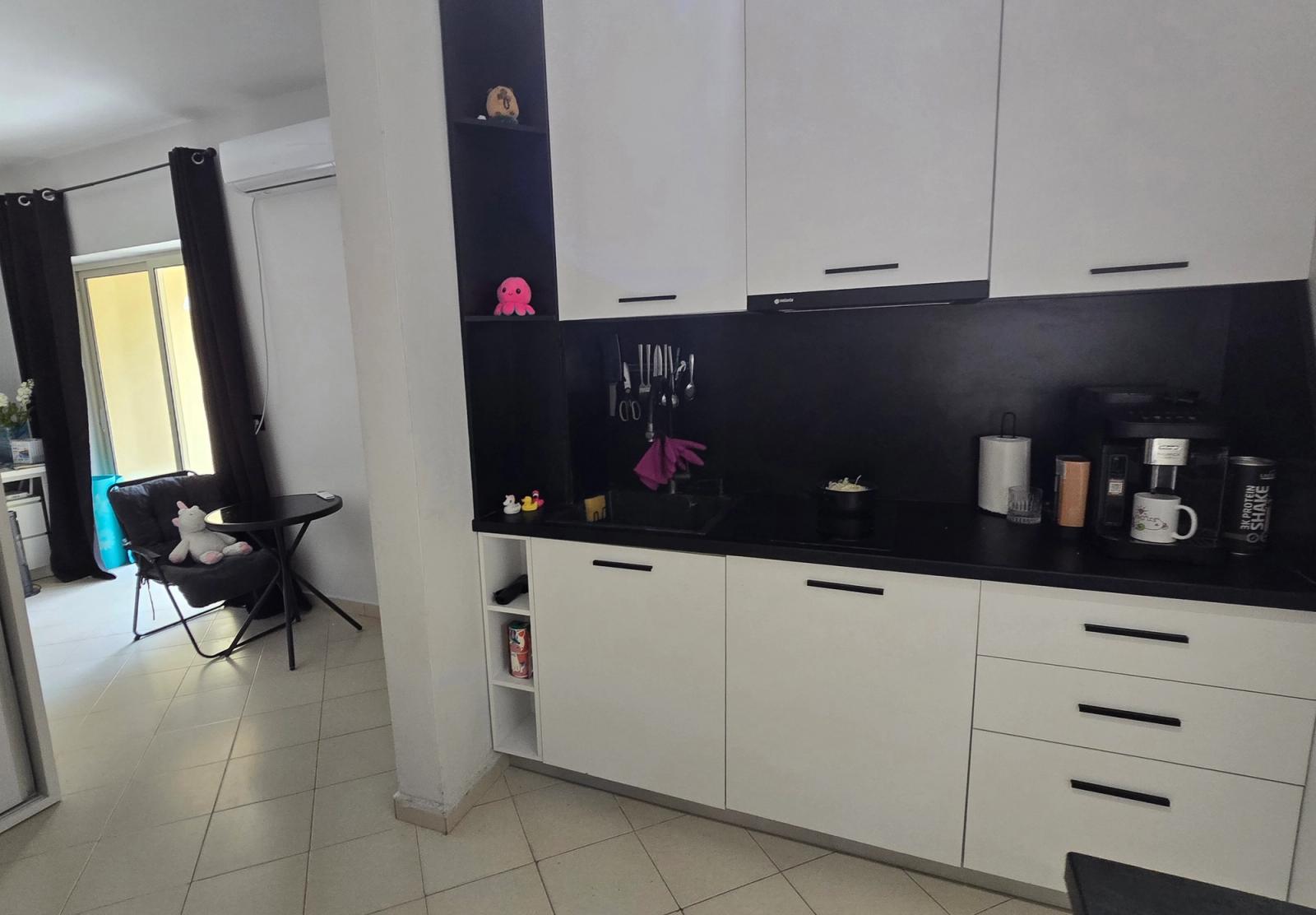 Wohnung 1+1 zum Kauf in Shkëmbi, Durrës, 42 m², Meerblick — Foto 8 von 9