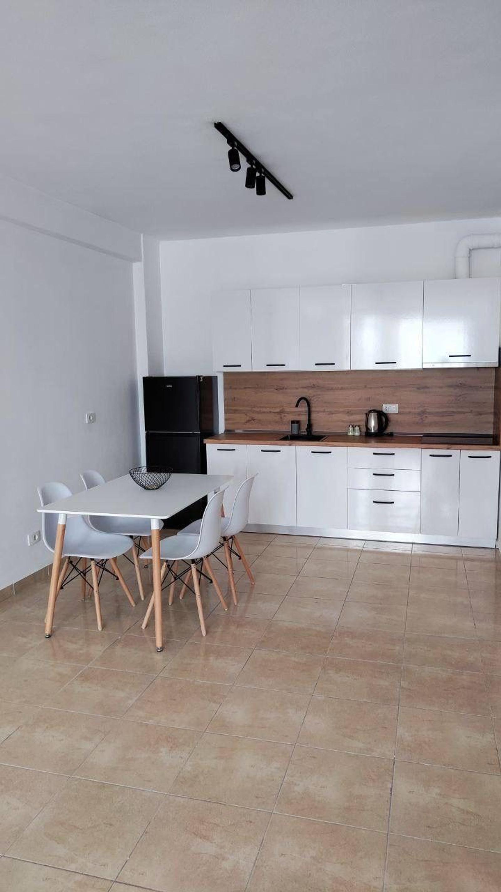 Wohnung 1+1 zum Kauf in Plazh, Durrës, 74.2 m² — Foto 1 von 14