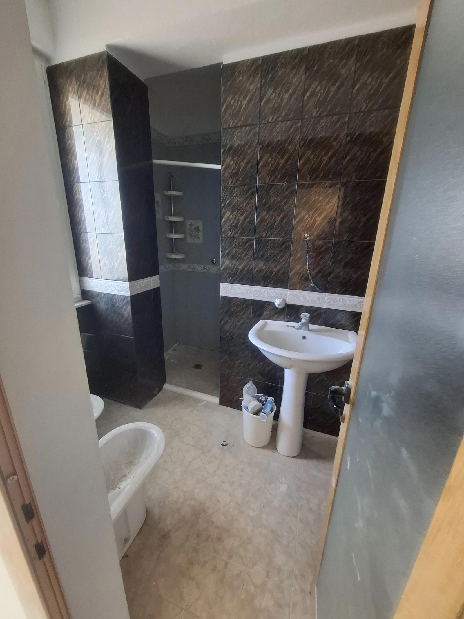 Wohnung 4+1 zum Kauf in Stadtzentrum, Durrës, 246 m² — Foto 10 von 15