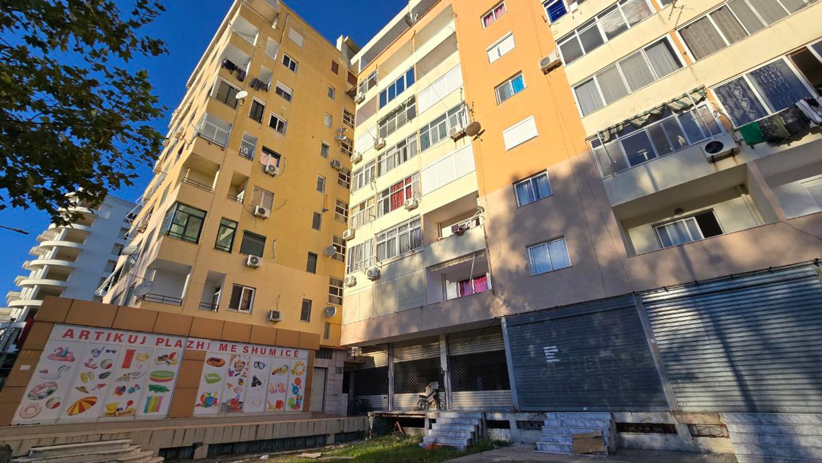 Wohnung 1+1 zum Kauf in Plazh, Durrës, 49 m², Meerblick — Foto 1 von 9