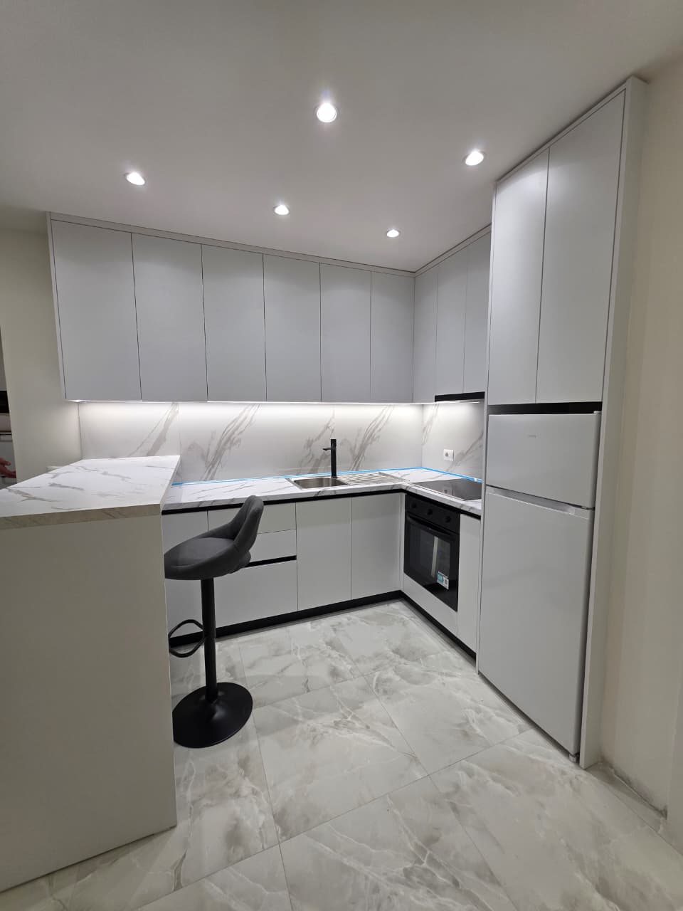 Shitet Apartament 1+1 | Golem, Durrës