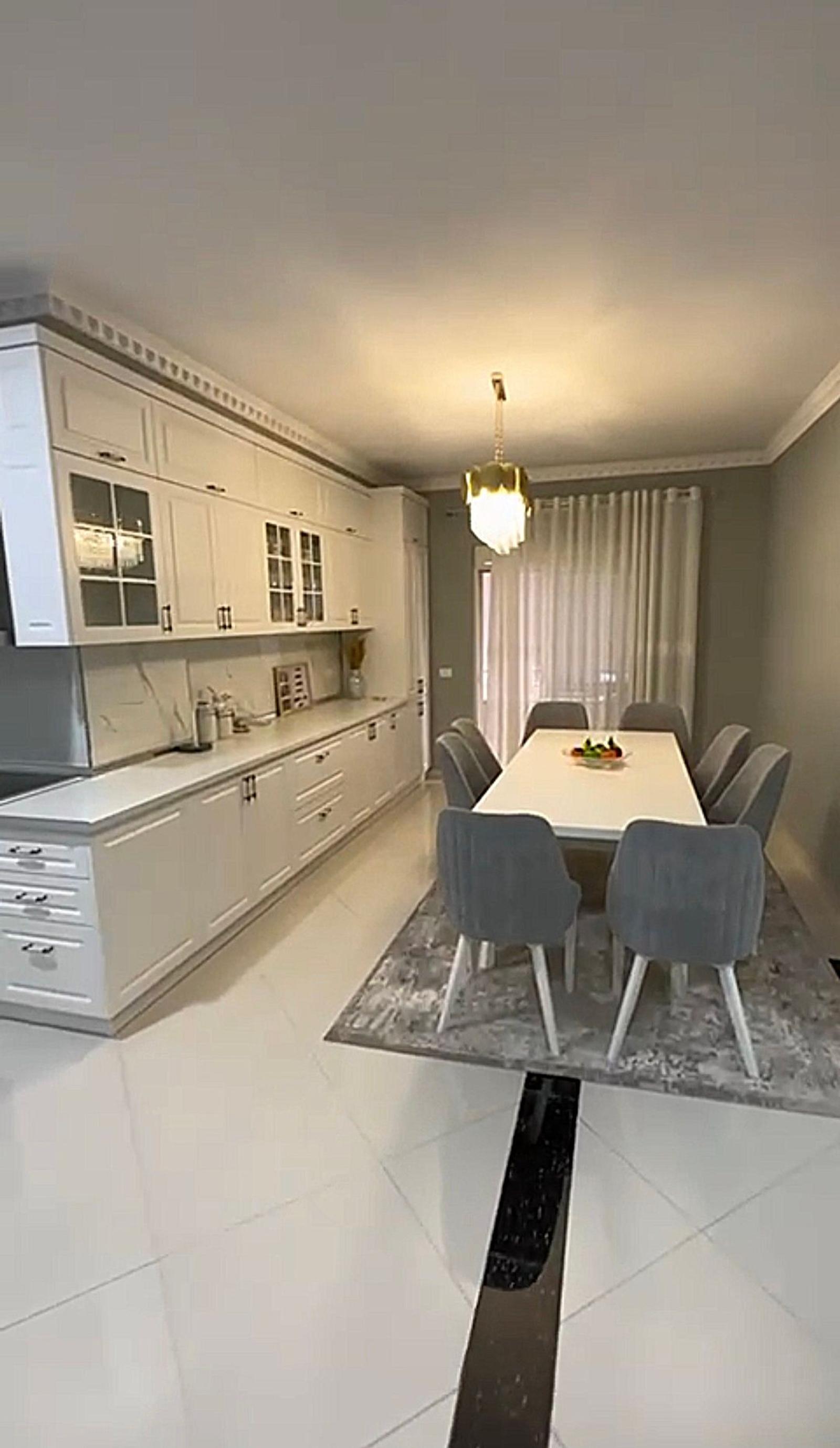 Wohnung 3+1 zum Kauf in Plazh, Durrës, 200 m² — Foto 10 von 17