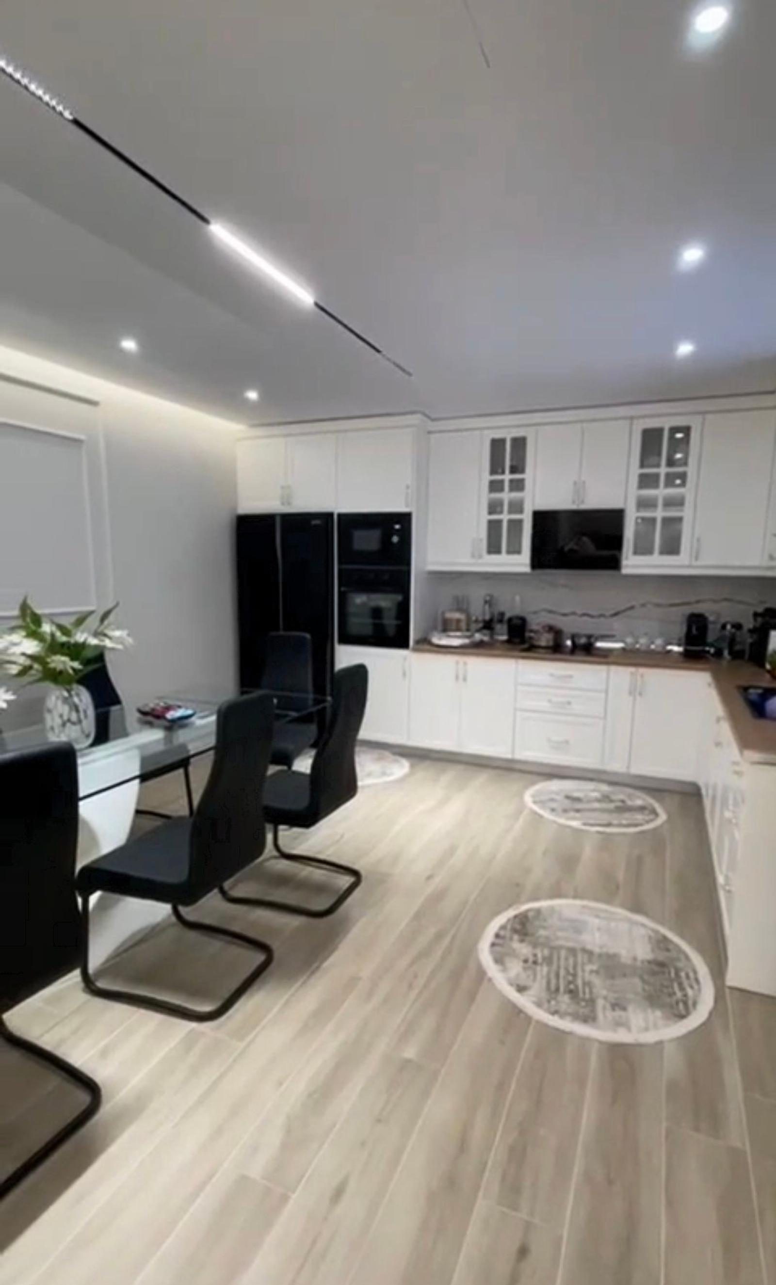 Haus zum Kauf in Stadtzentrum, Durrës, 500 m² — Foto 7 von 16