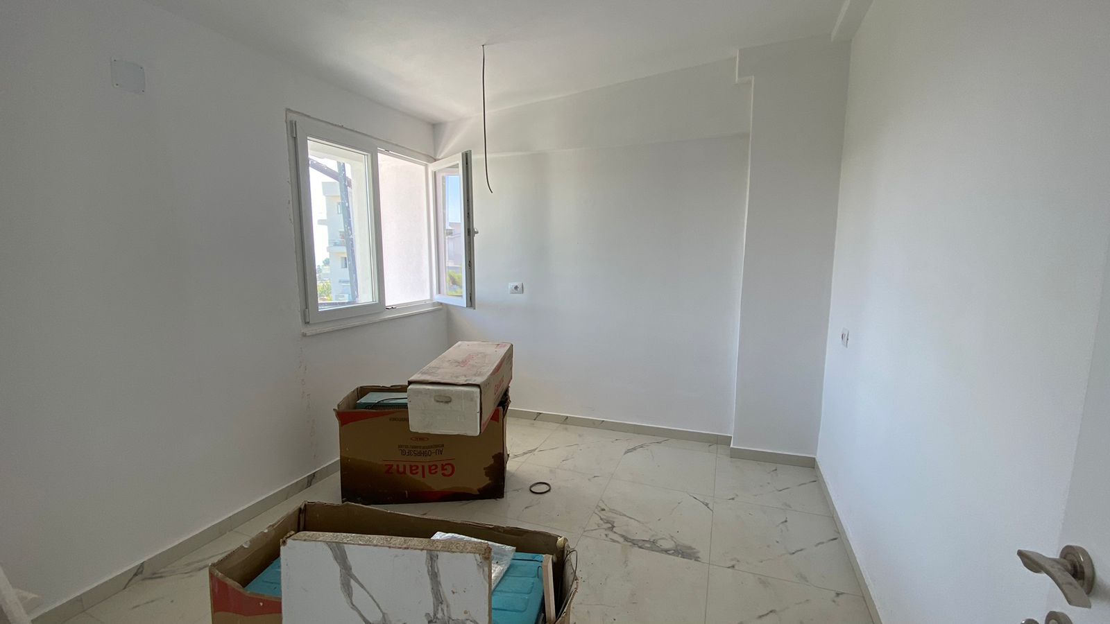 Shitet Apartament 2+1 | Golem, Durrës