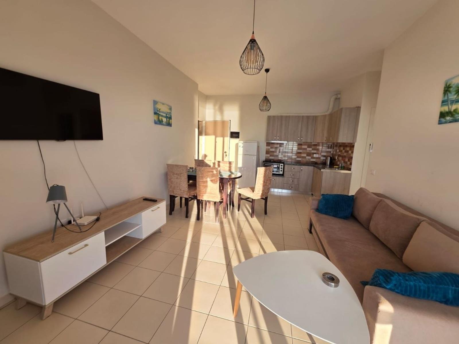 Apartment for sale in Sarande, 61 m², sea view — photo 3 of 9