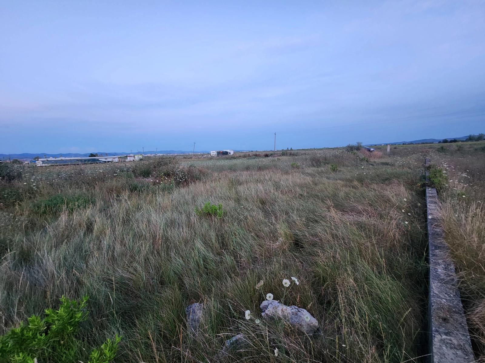 Grundstück zum Kauf in Kavajë, Durrës, 1500 m²