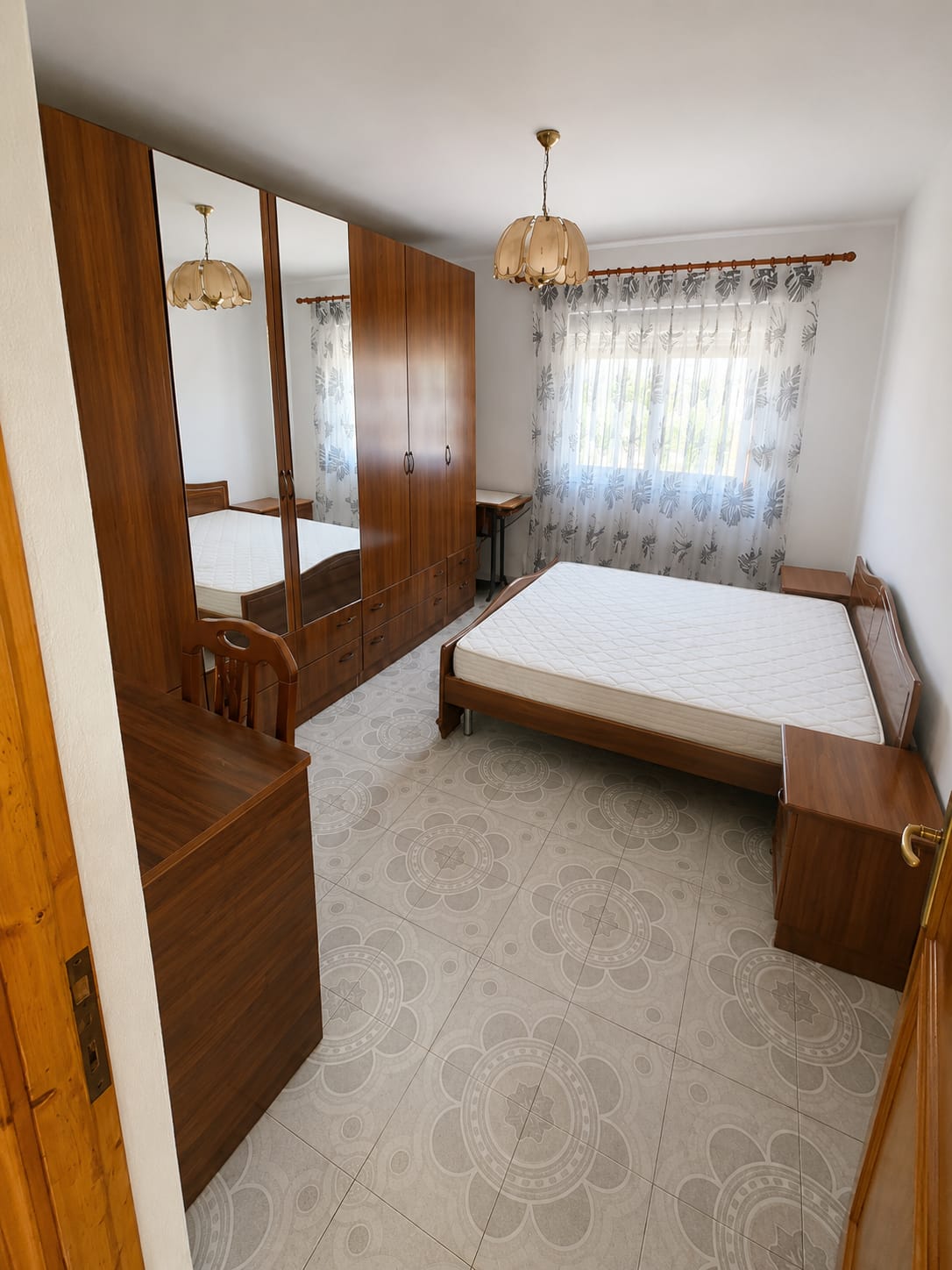 Shitet Apartament 1+1 | Pranë Spitalit, Durrës