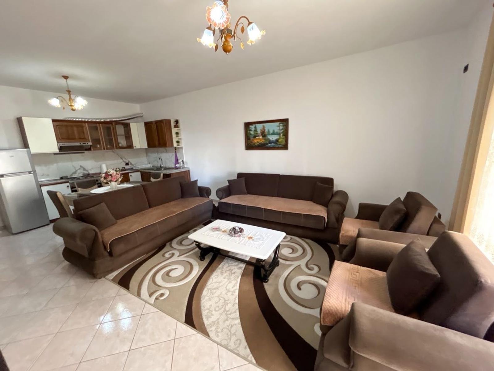 Wohnung 2+1 zum Kauf in Stadtzentrum, Durrës, 120.7 m² — Foto 2 von 28