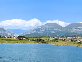 Paskuqan Lake with the Dajti mountains behind — Anatavital