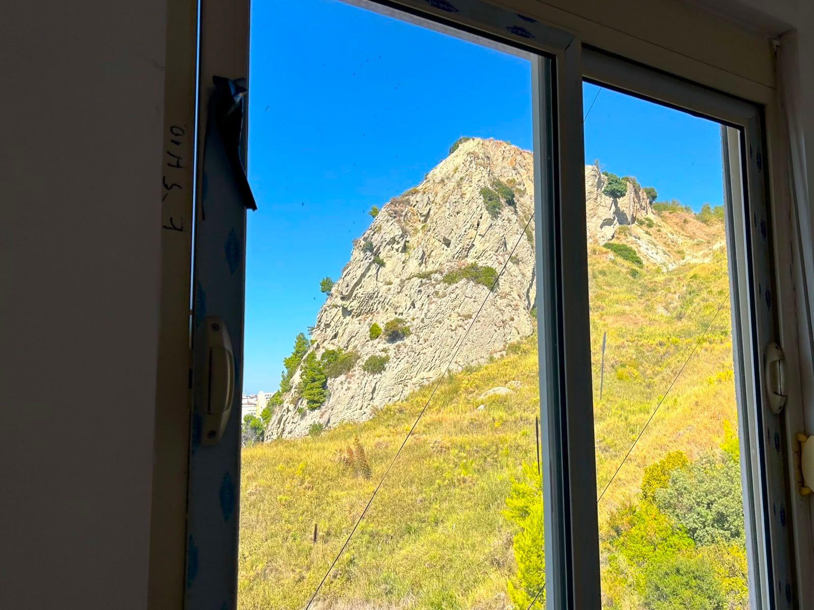 Wohnung 1+1 zum Kauf in Shkëmbi, Durrës, 65.3 m² — Foto 3 von 30