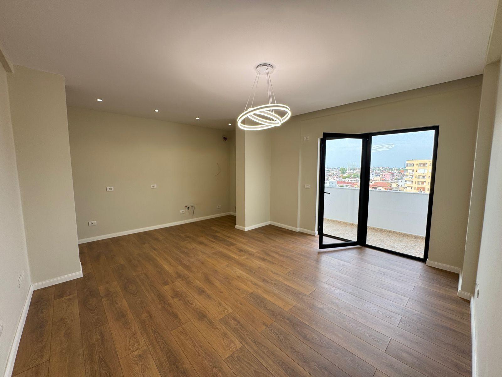 Wohnung 2+1 zum Kauf in Plazh, Durrës, 95 m² — Foto 1 von 15