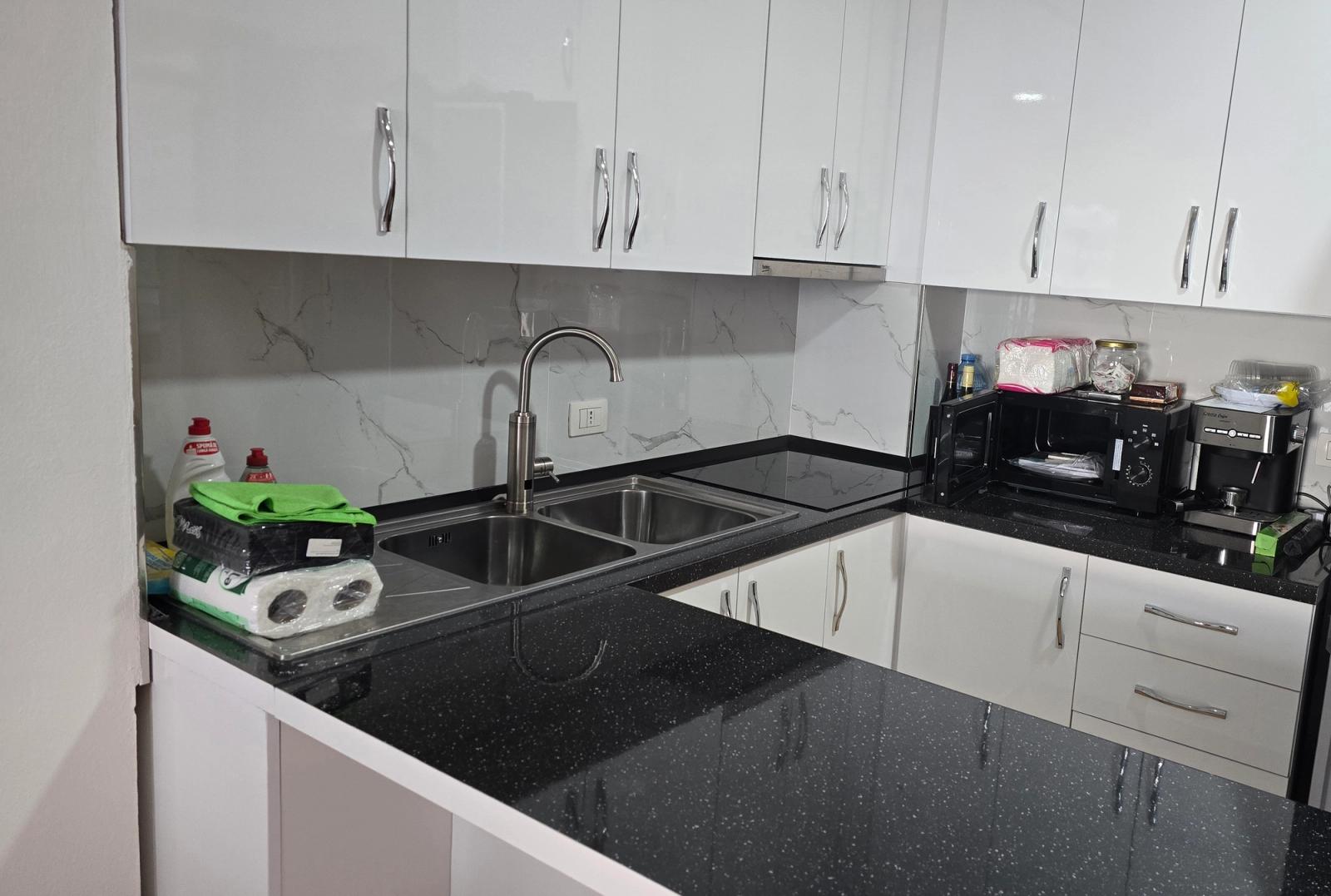 Wohnung 2+1 zum Kauf in Stadtzentrum, Shëngjin, 90 m², Meerblick — Foto 4 von 10