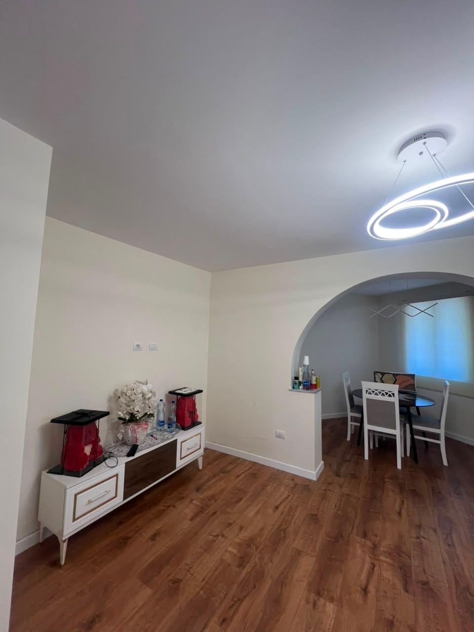 Shitet Apartament 2+1 me Kuzhinë të Veçuar + Depo | Vala Park, Durrës