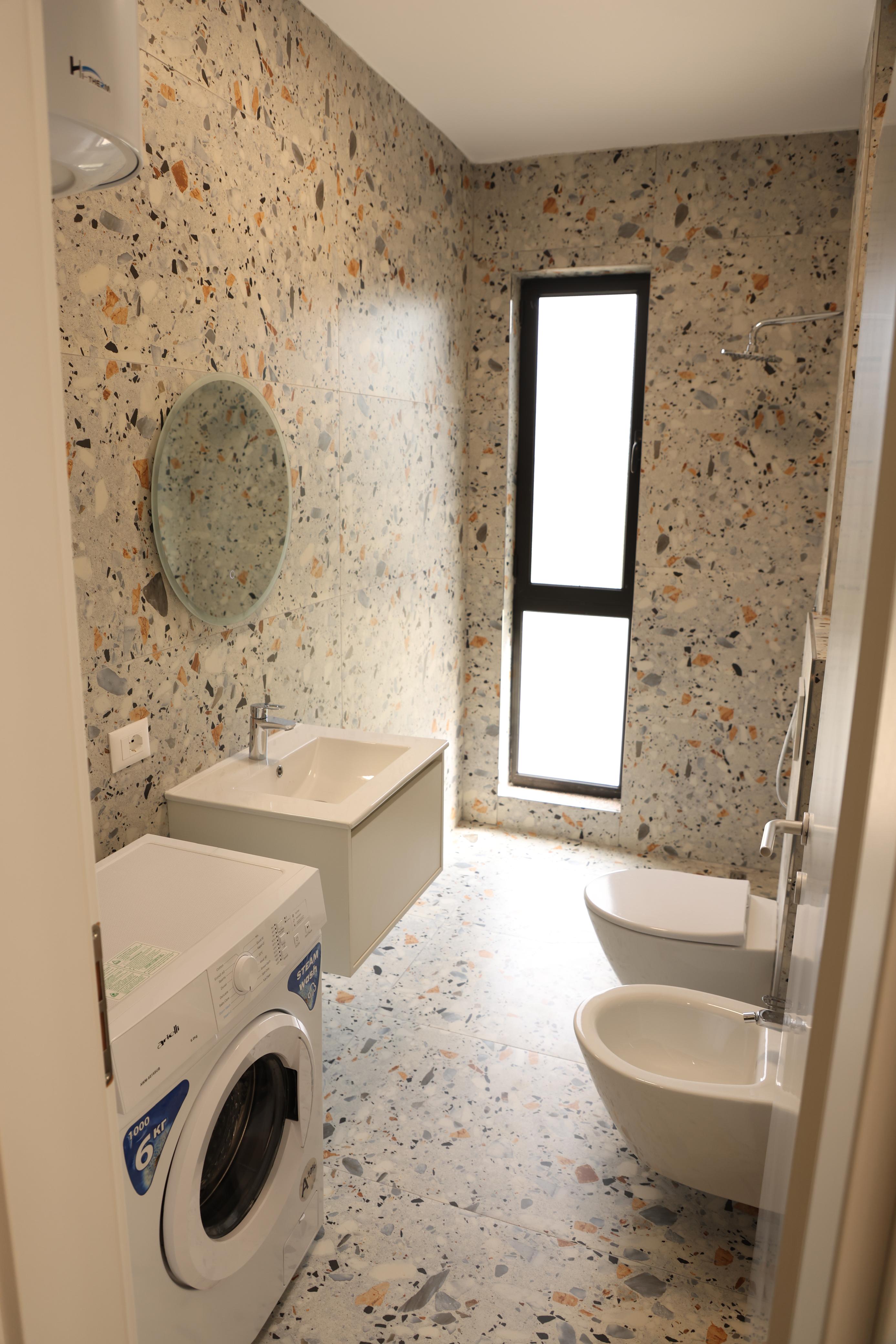 Shitet Apartament 1+1 | Mali i Robit, Durrës