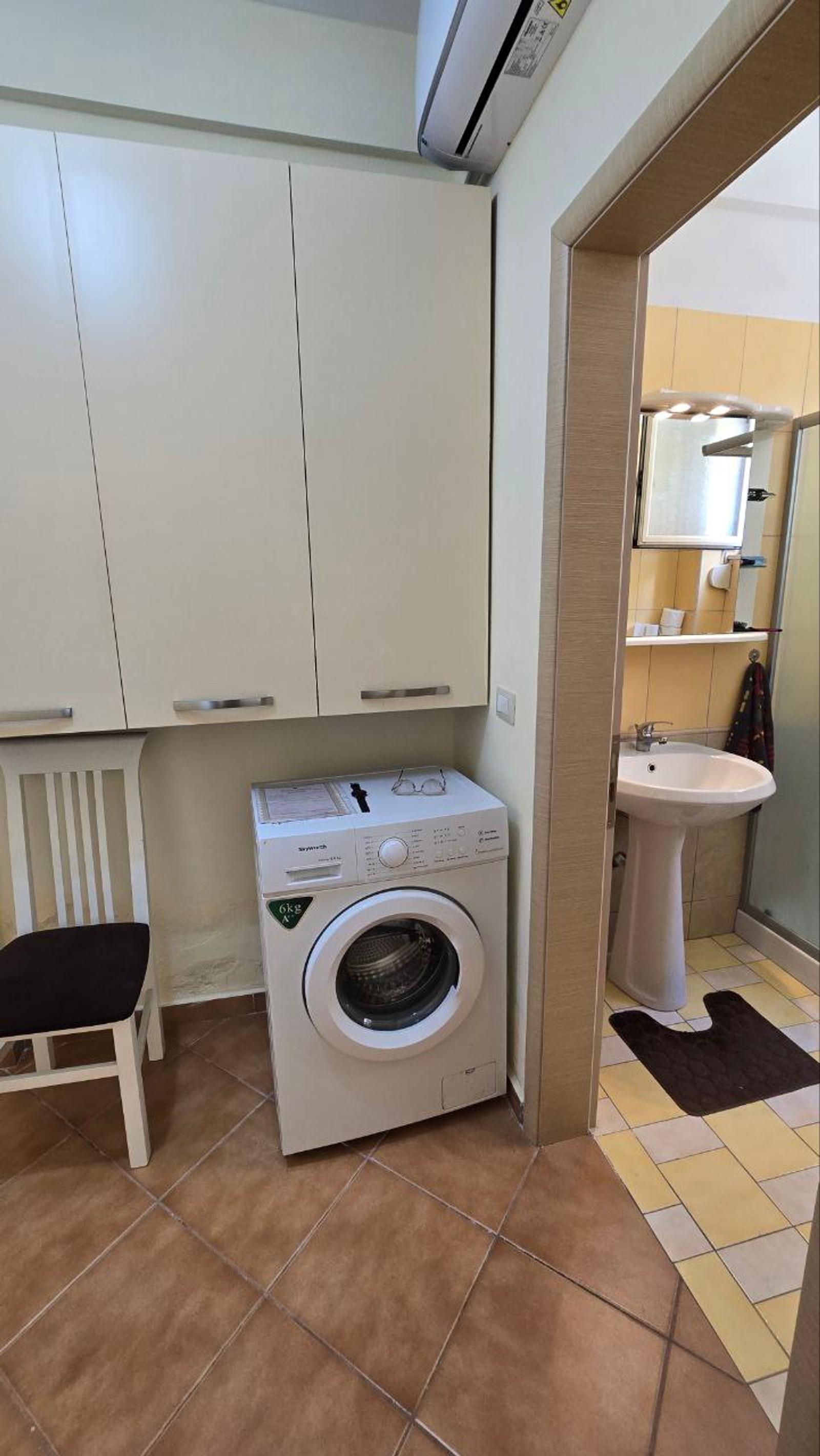 Apartament 1+1, në shitje, Qendra, Vlora, 49 m², pamje nga deti — foto 4 nga 10